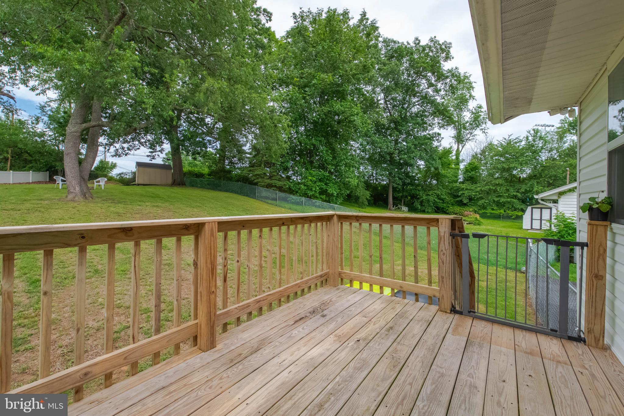 EDGE MEAD - Residential
