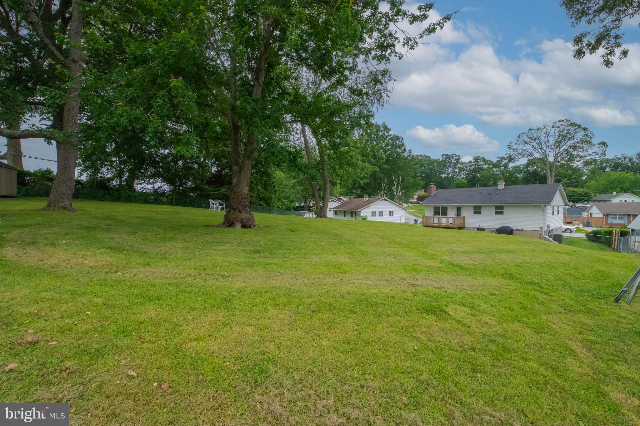 EDGE MEAD - Residential