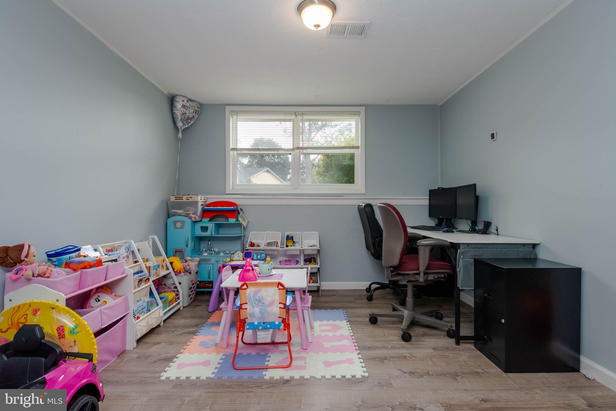 EDGE MEAD - Residential