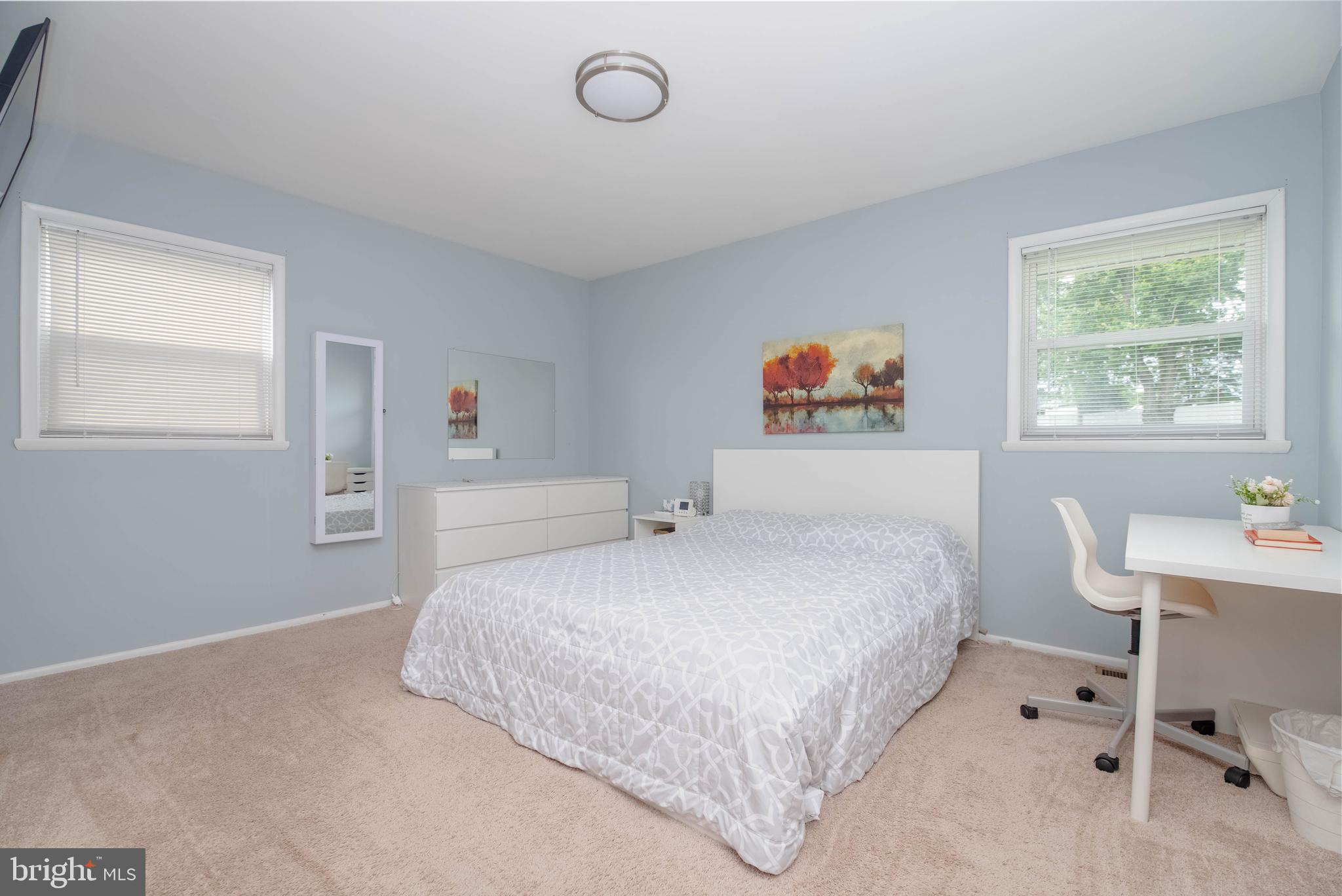 EDGE MEAD - Residential