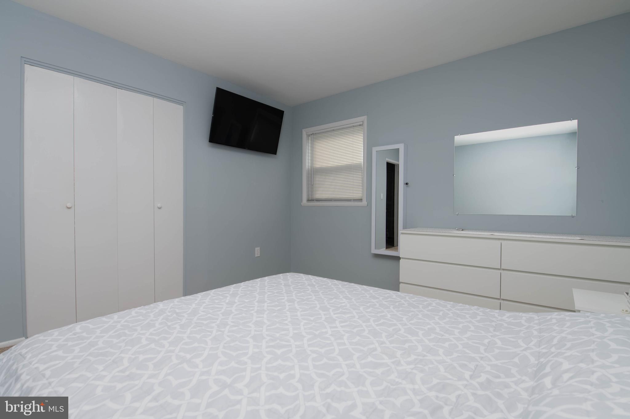 EDGE MEAD - Residential
