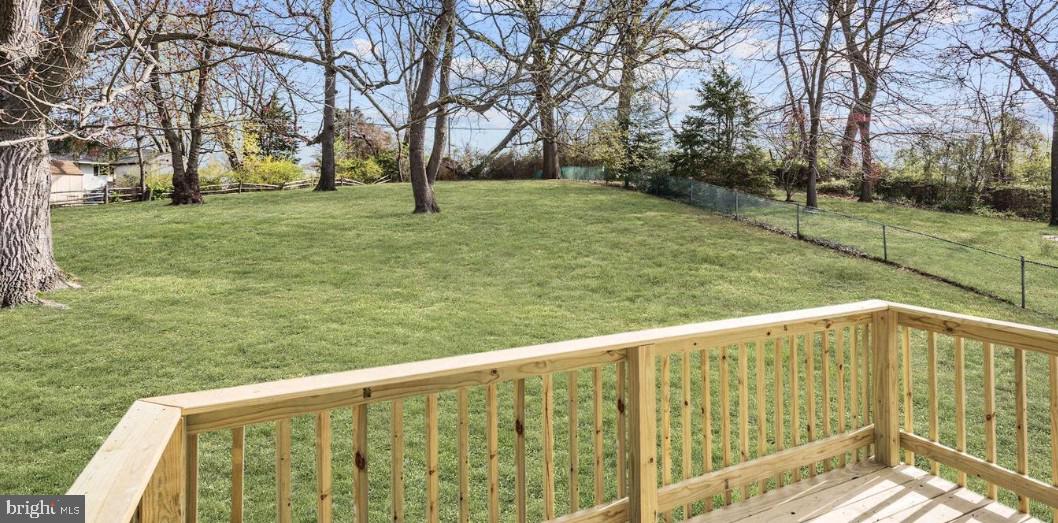 EDGE MEAD - Residential