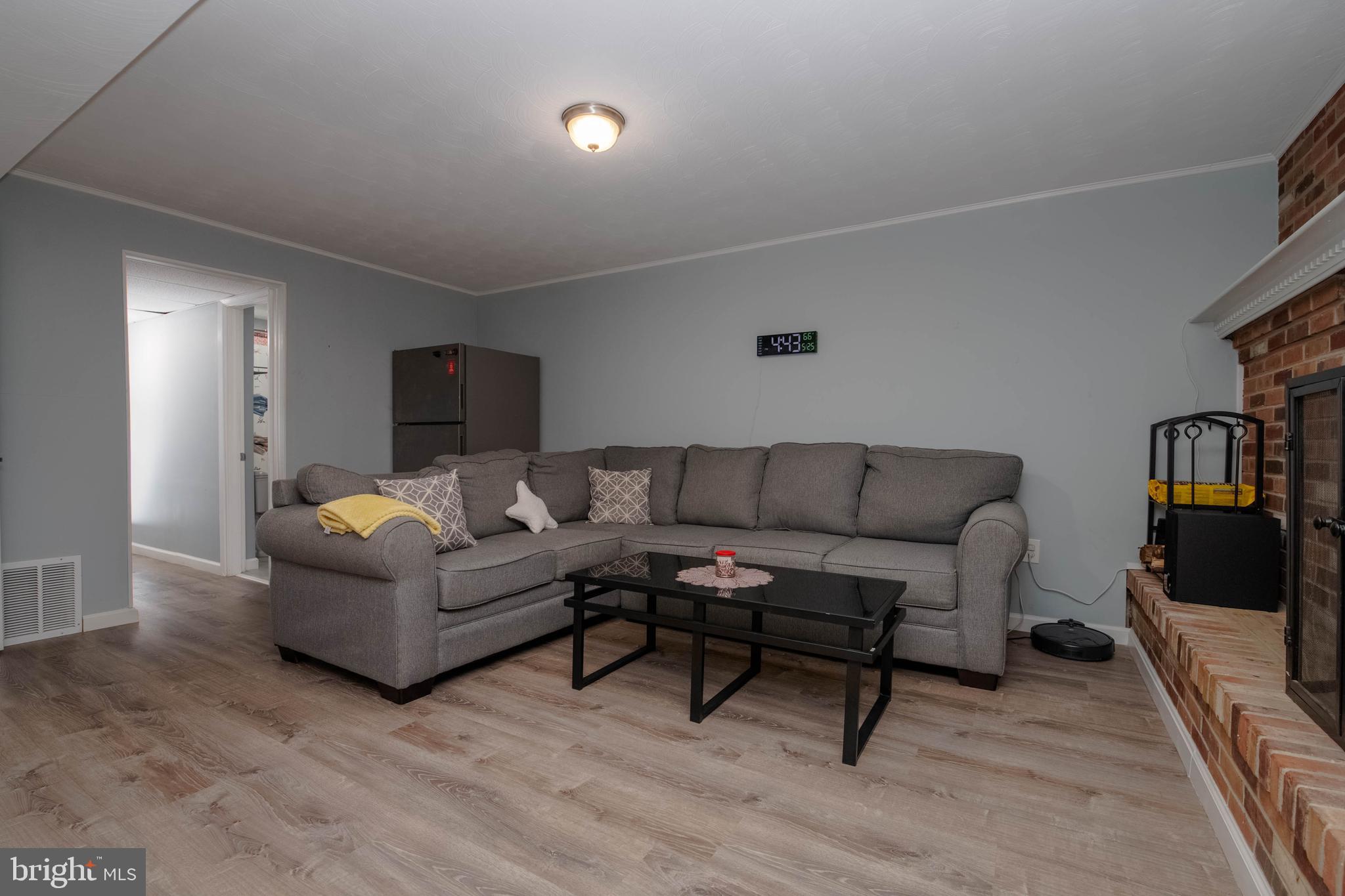 EDGE MEAD - Residential