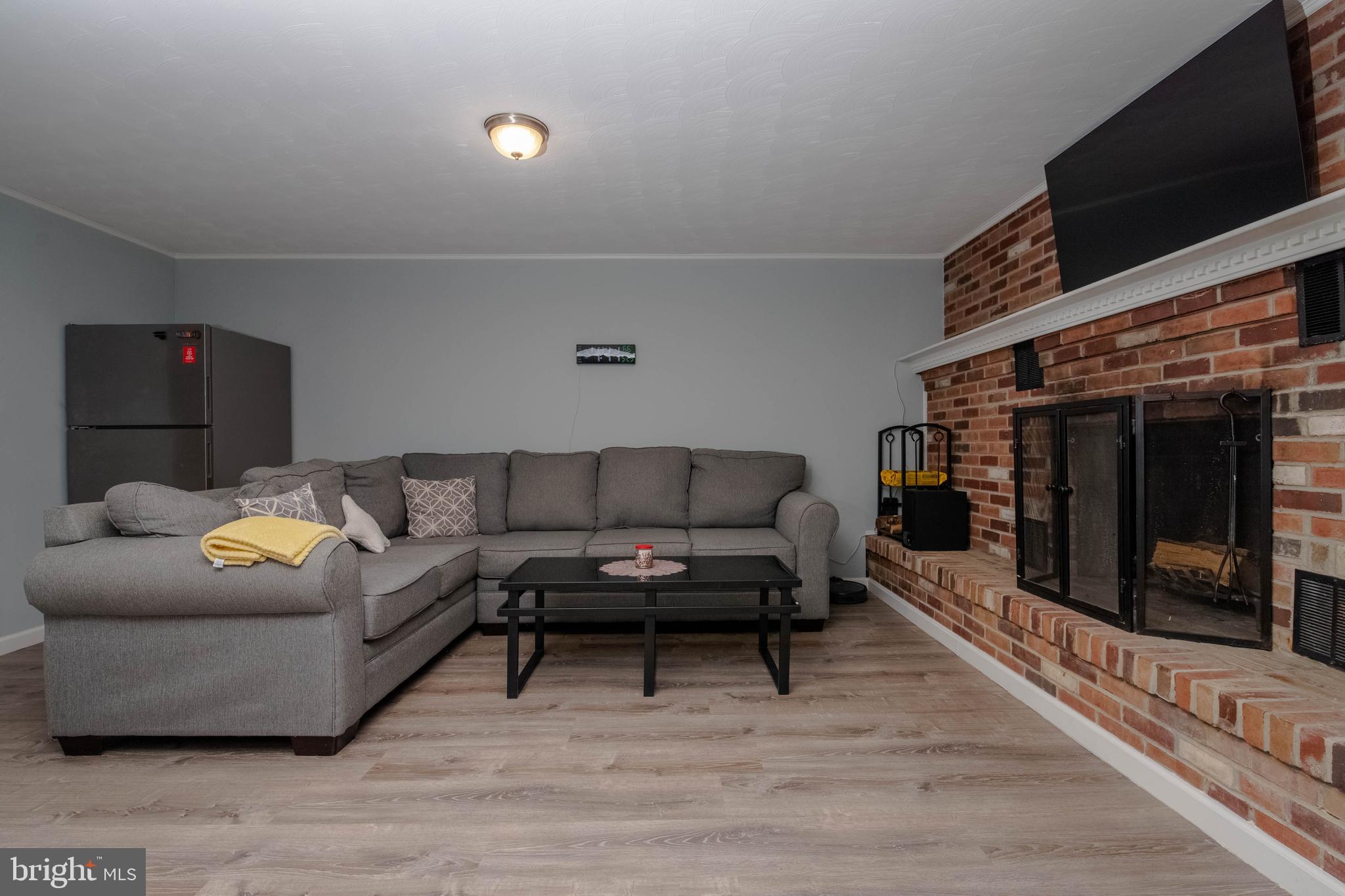EDGE MEAD - Residential