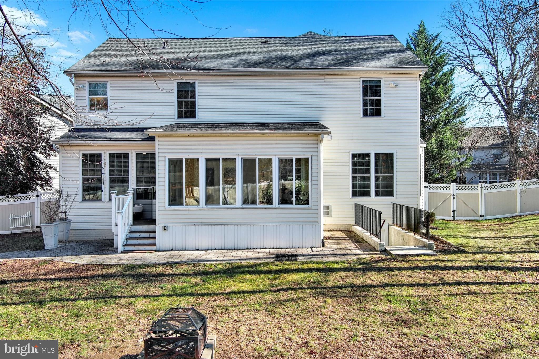 CHAPMAN FARM AT CROFTON - Residential