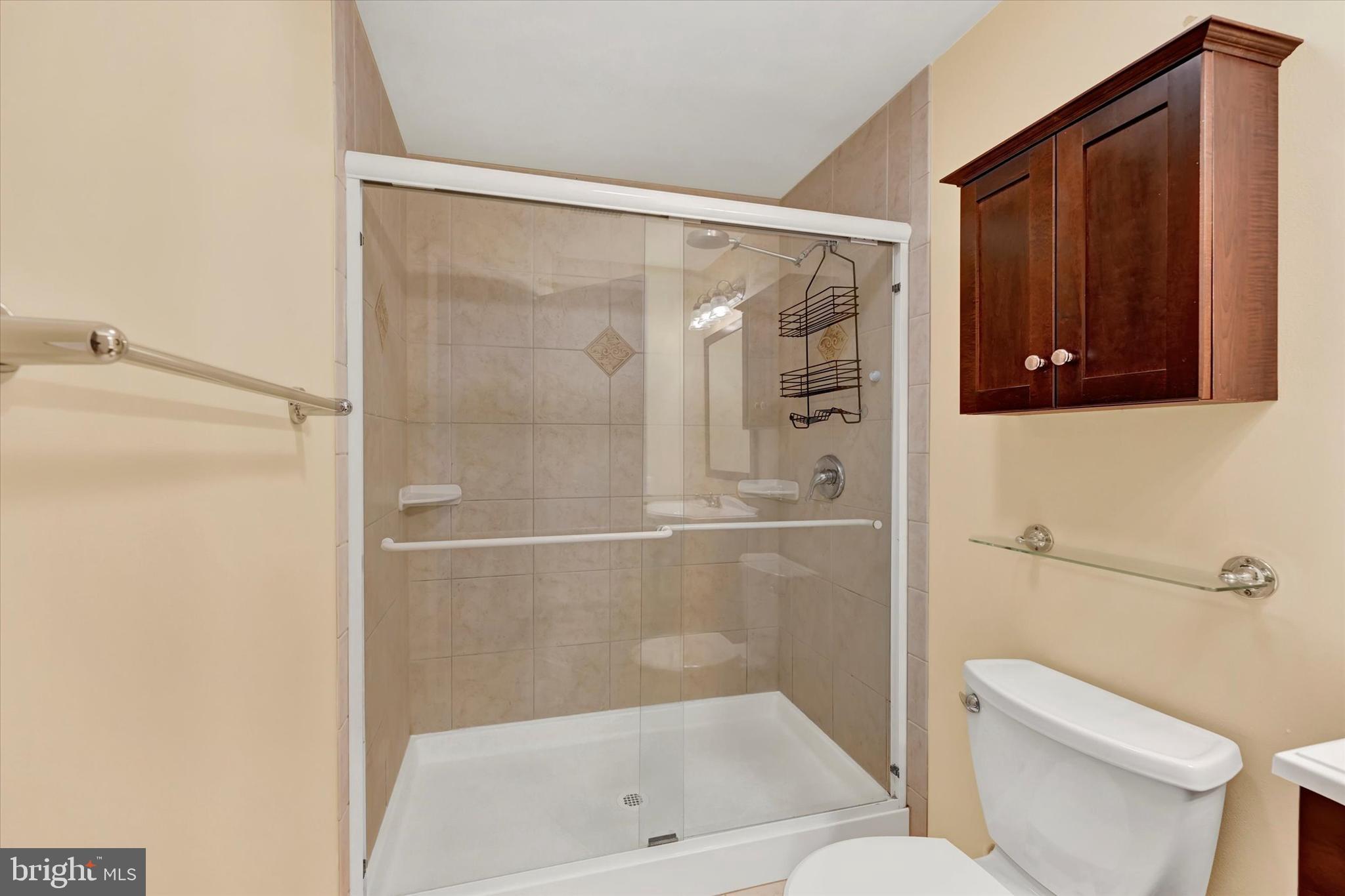 CHAPMAN FARM AT CROFTON - Residential