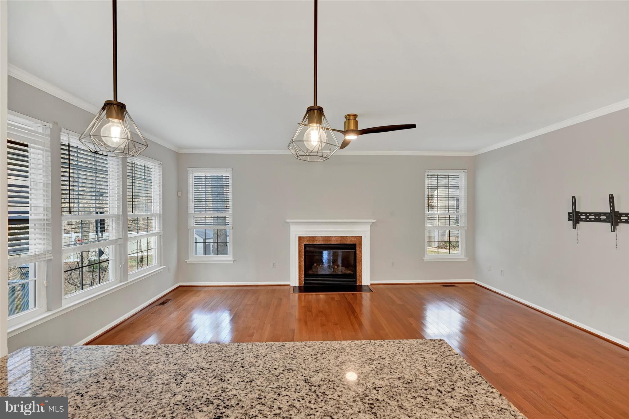 CHAPMAN FARM AT CROFTON - Residential