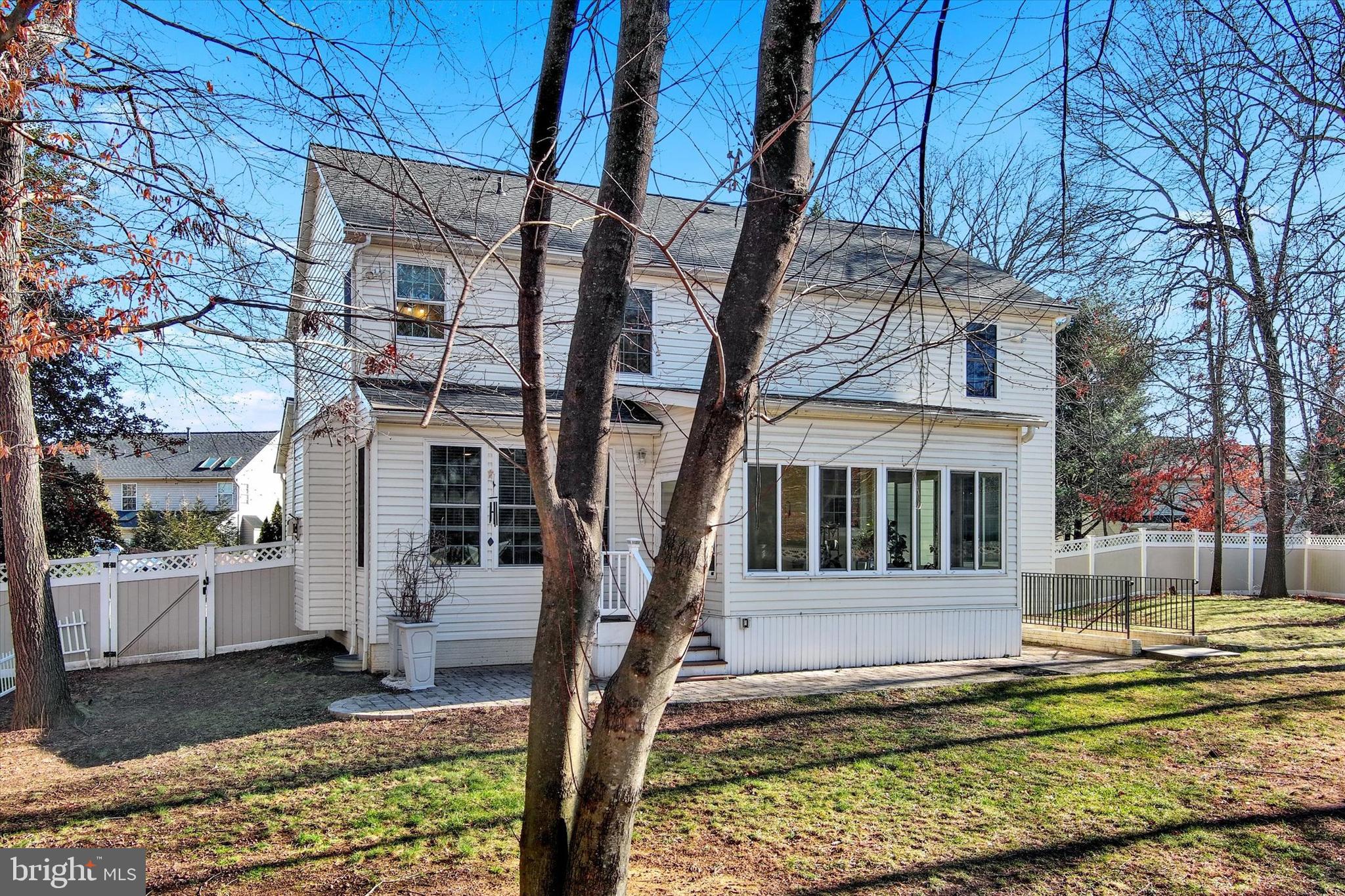 CHAPMAN FARM AT CROFTON - Residential