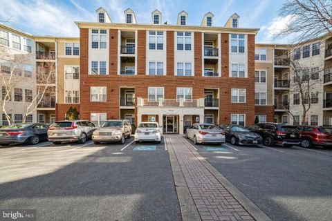 Photo of 9405 Blackwell Road #305, ROCKVILLE, MD 20850 (MLS # MDMC2206524)