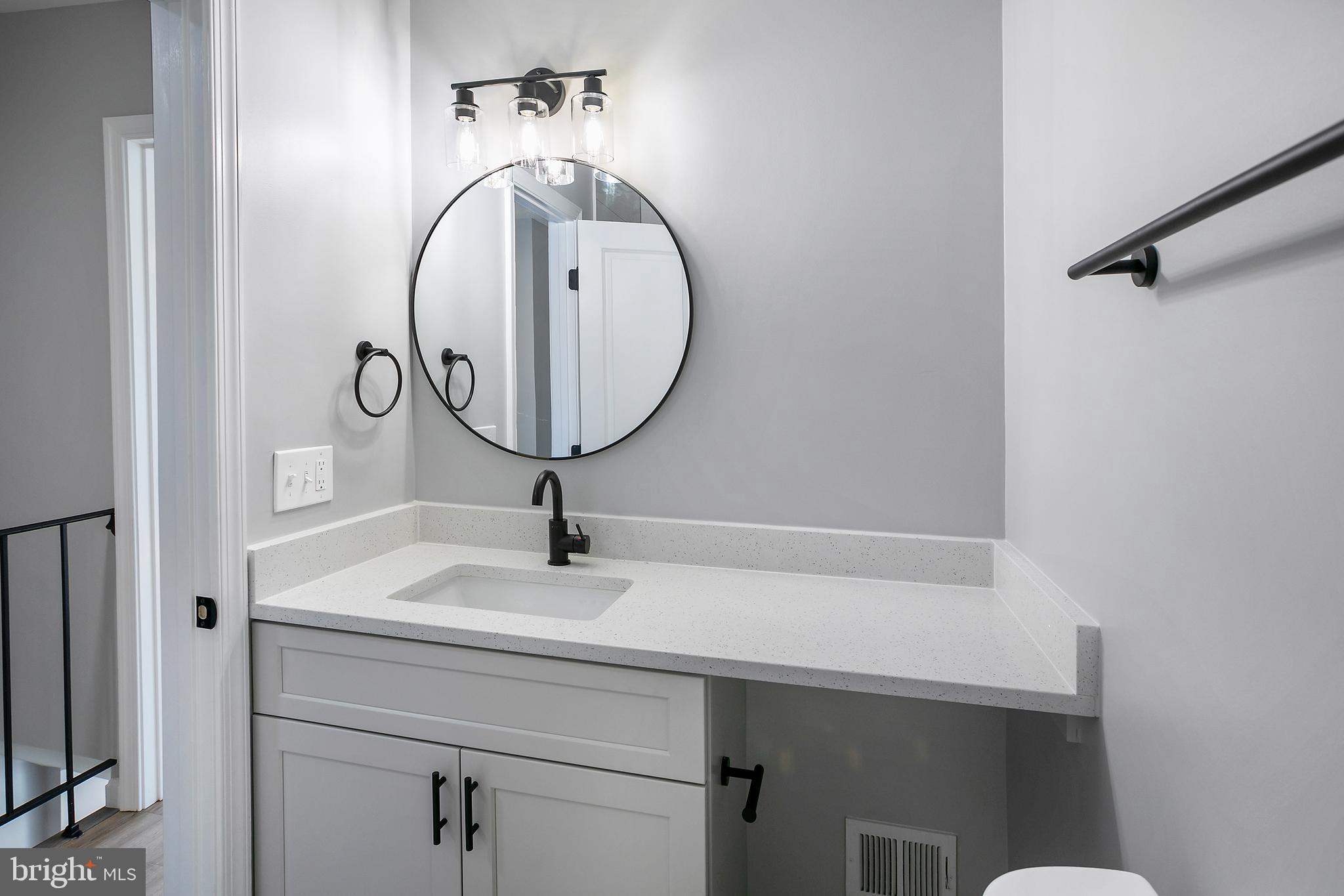 KINGS PARK WEST - Residential