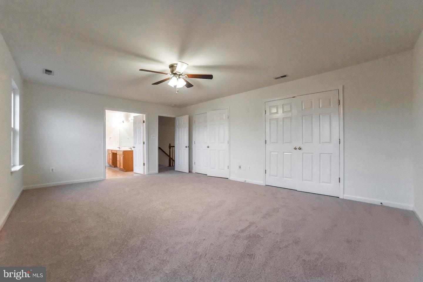 MEADOW LAKE - Residential Lease