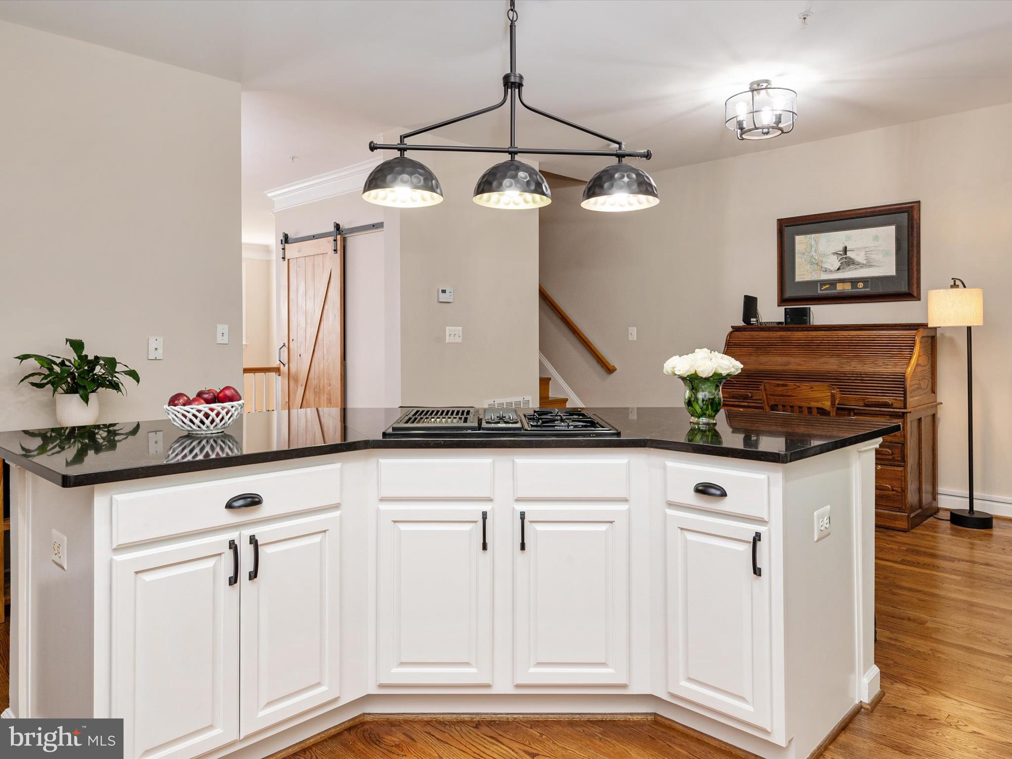 SOUTH RIVER COLONY - Residential