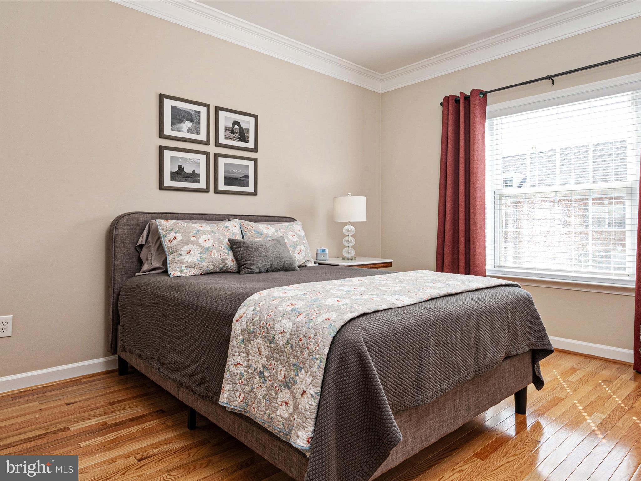 SOUTH RIVER COLONY - Residential