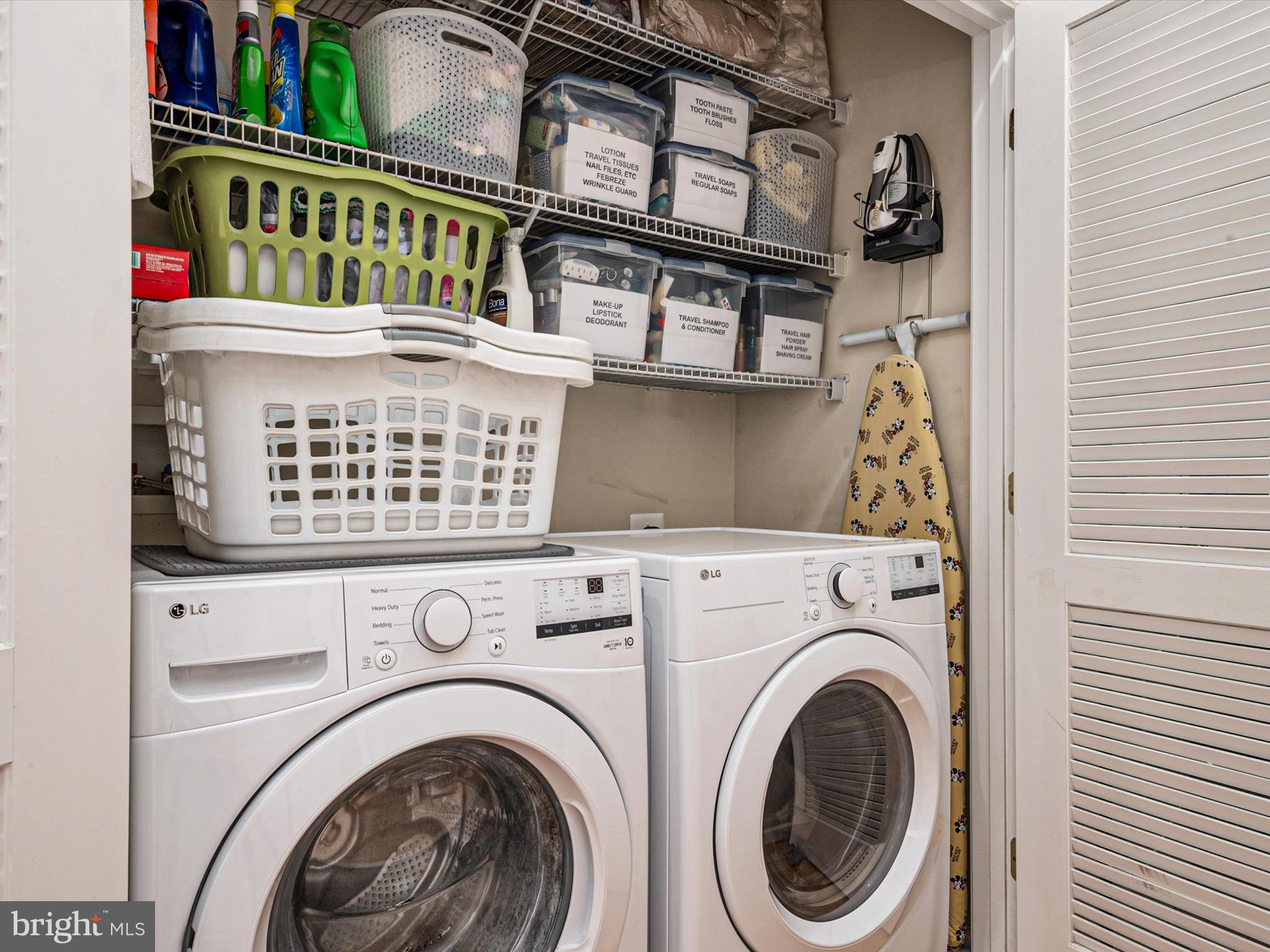 SOUTH RIVER COLONY - Residential