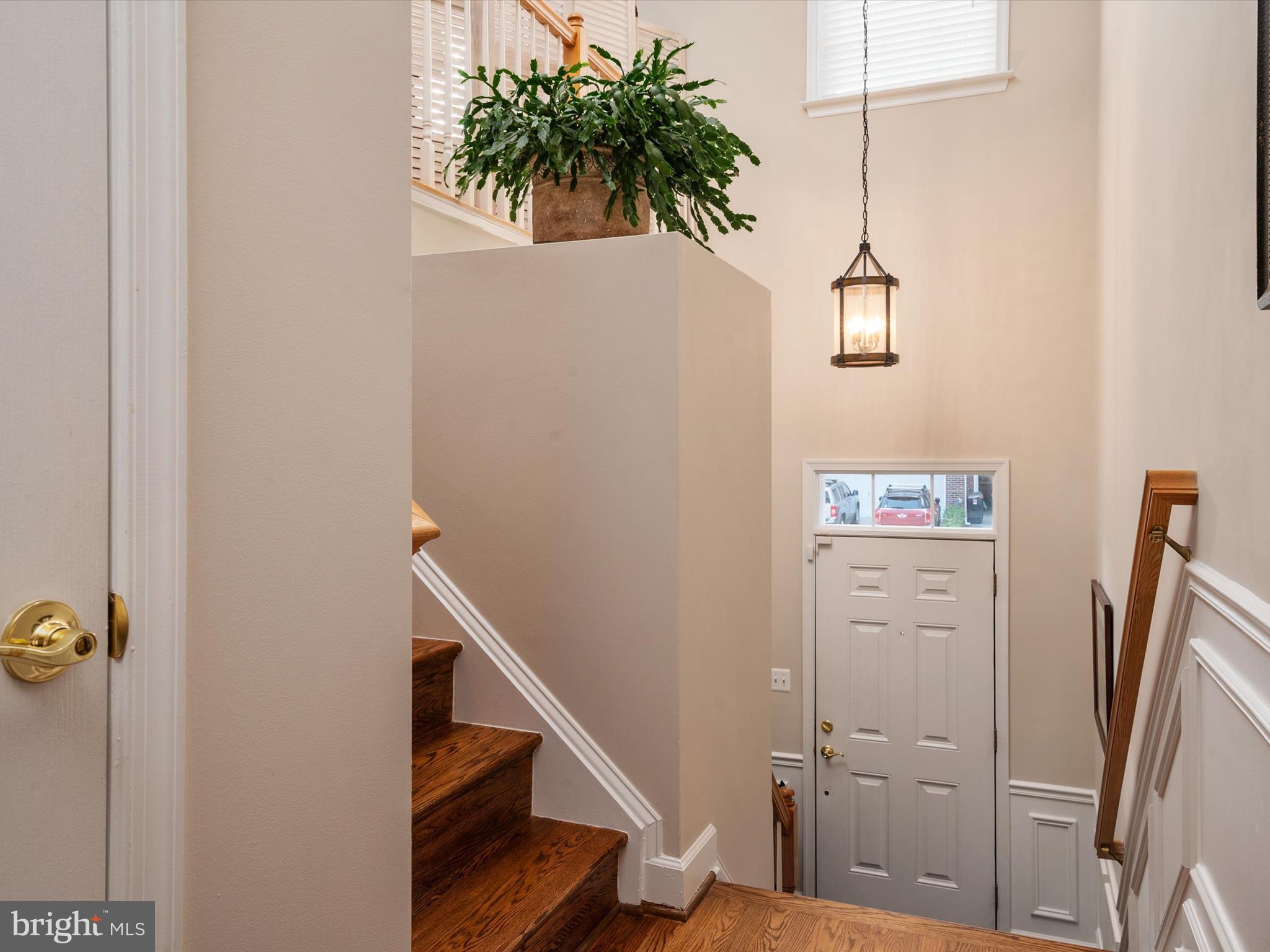 SOUTH RIVER COLONY - Residential