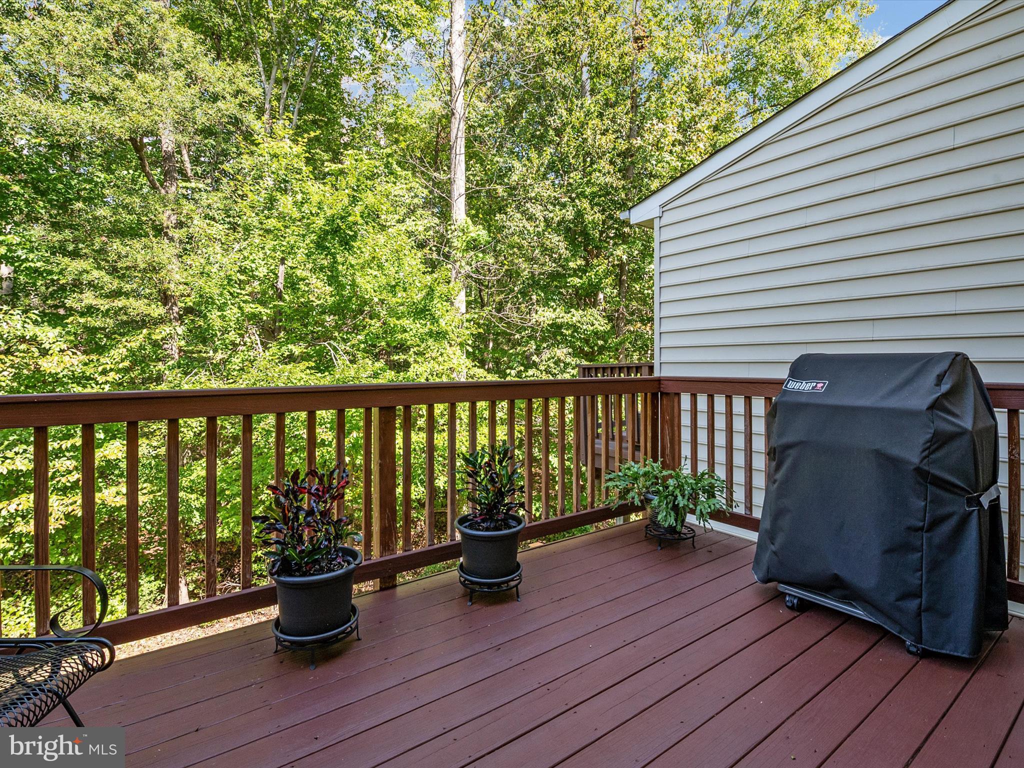 SOUTH RIVER COLONY - Residential