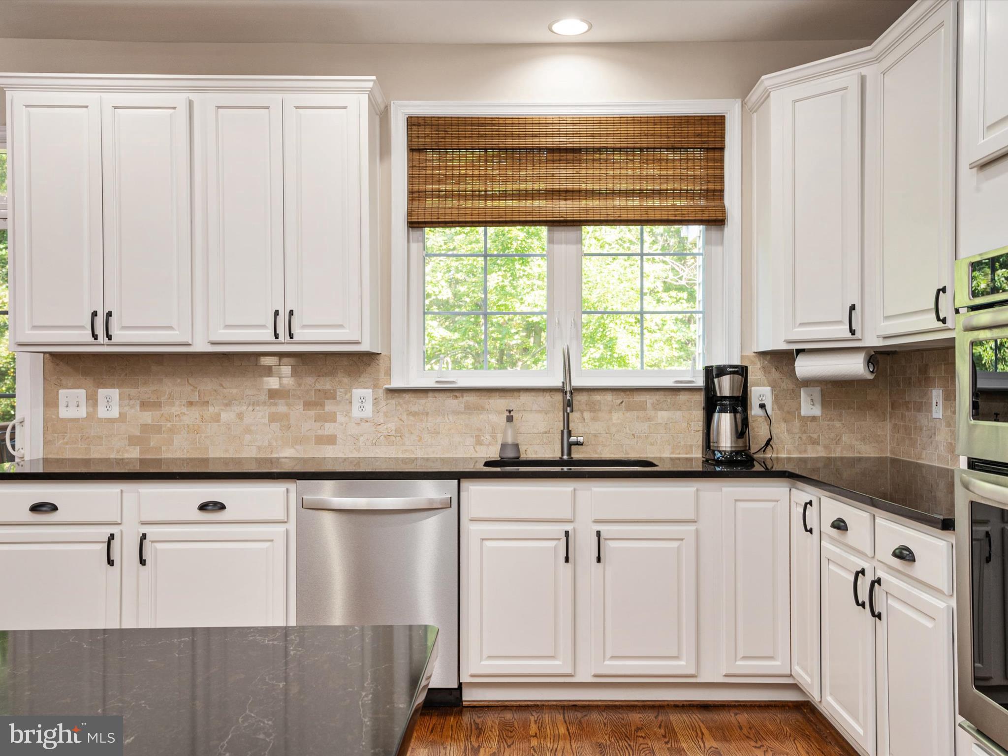 SOUTH RIVER COLONY - Residential