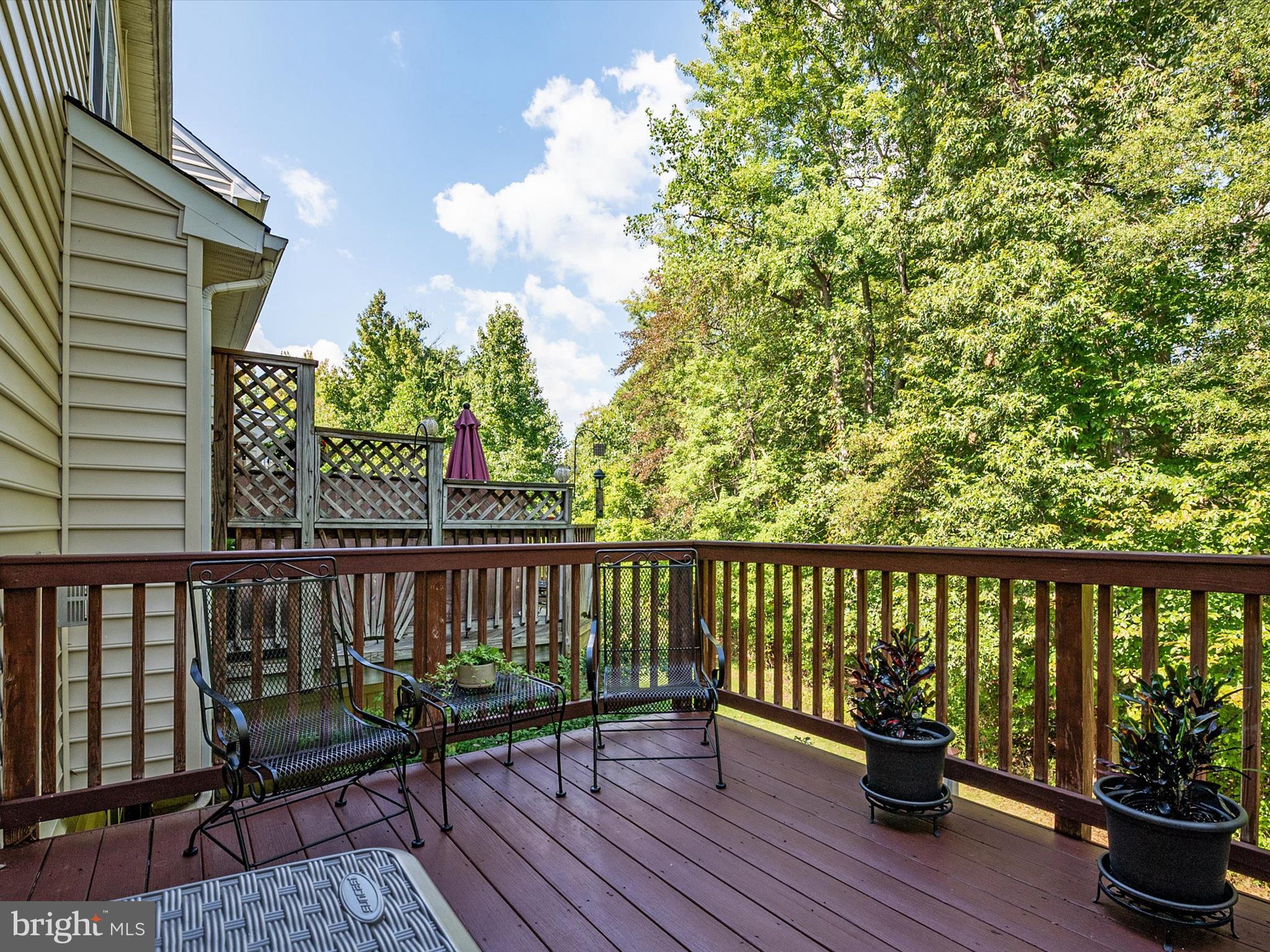 SOUTH RIVER COLONY - Residential