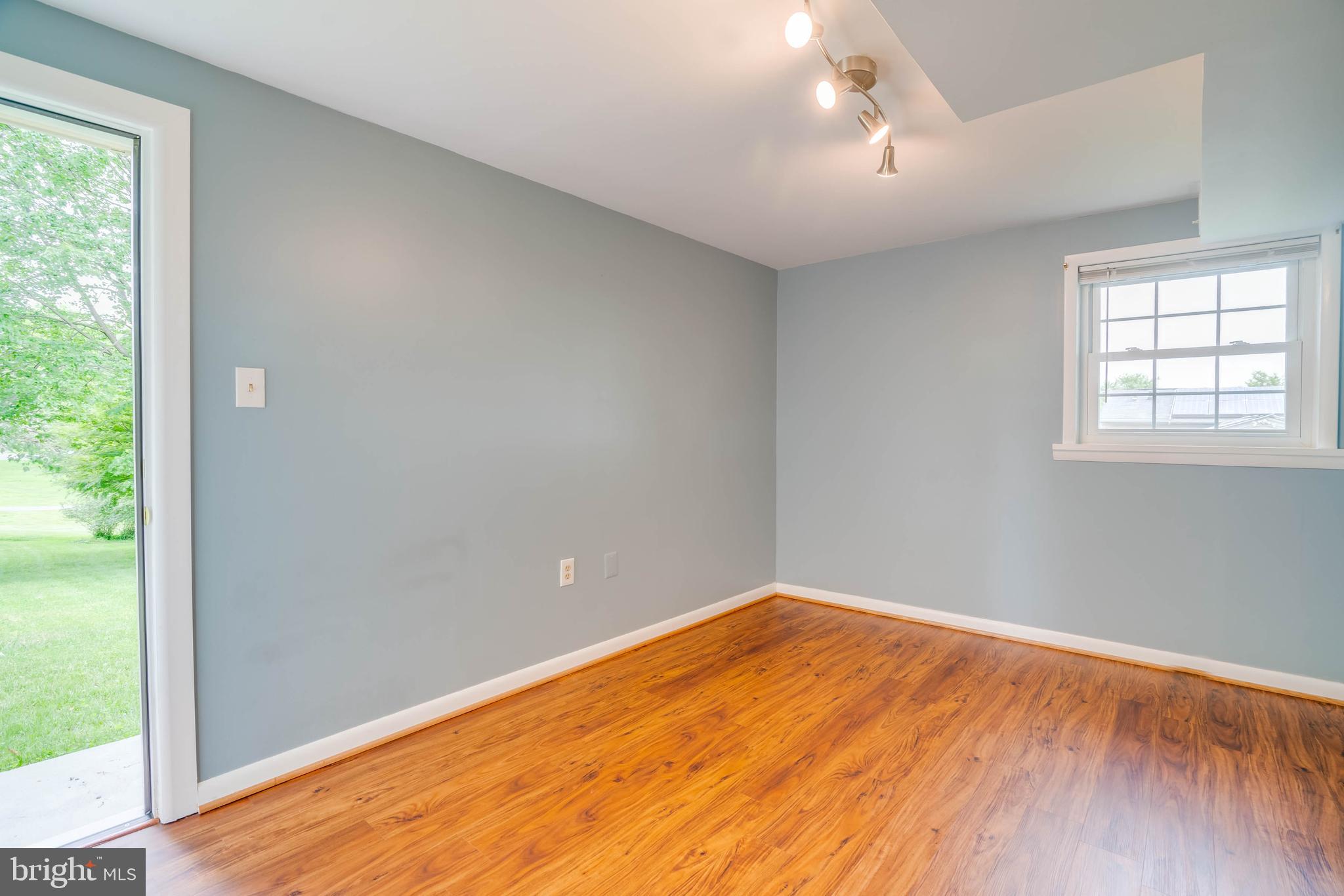 FOUNTAIN VIEW - Residential