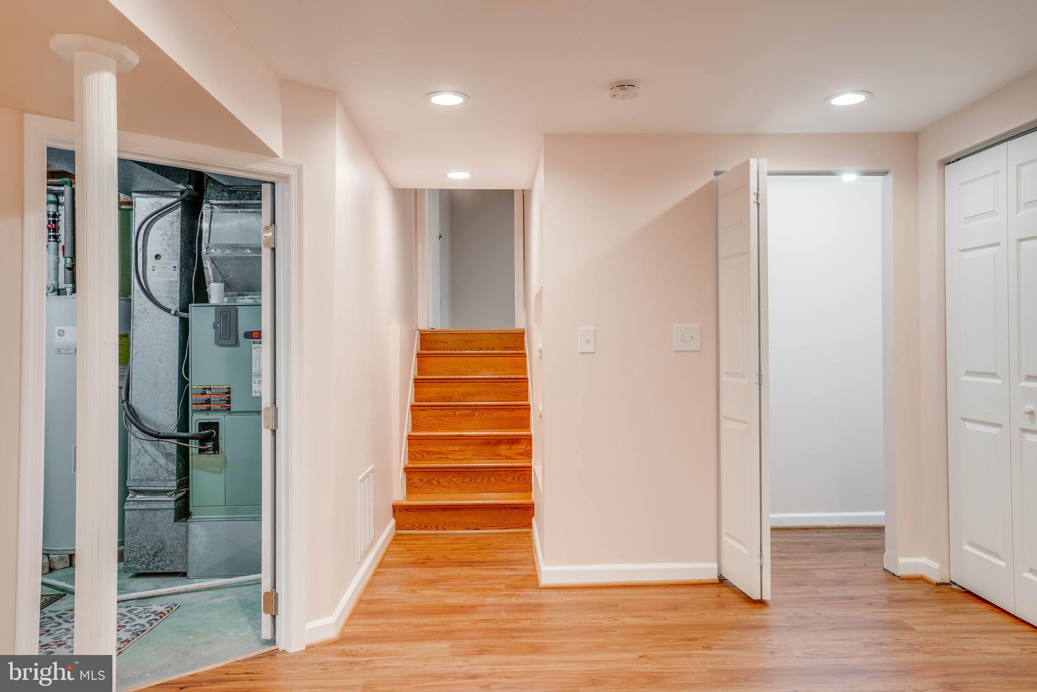 FOUNTAIN VIEW - Residential