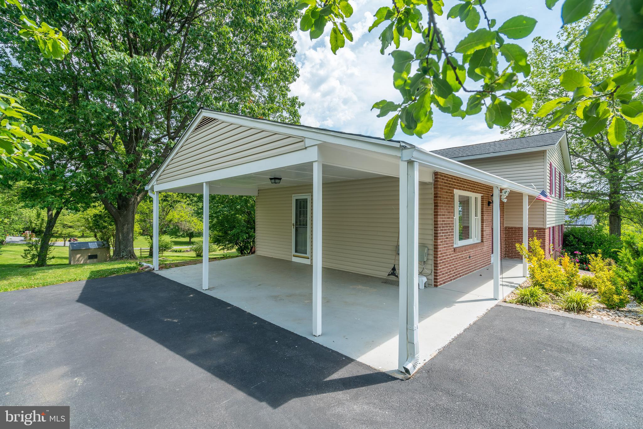 FOUNTAIN VIEW - Residential
