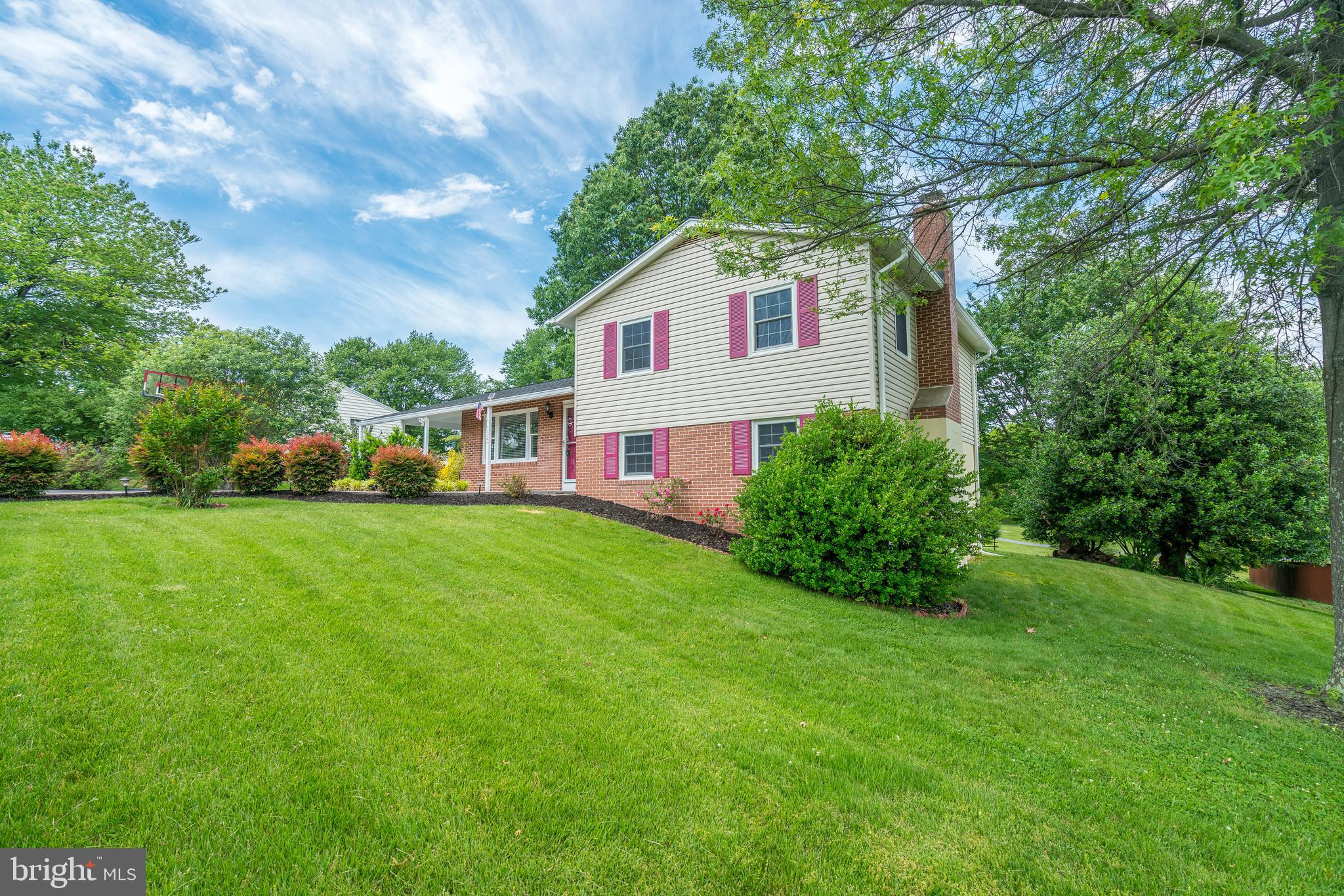 FOUNTAIN VIEW - Residential