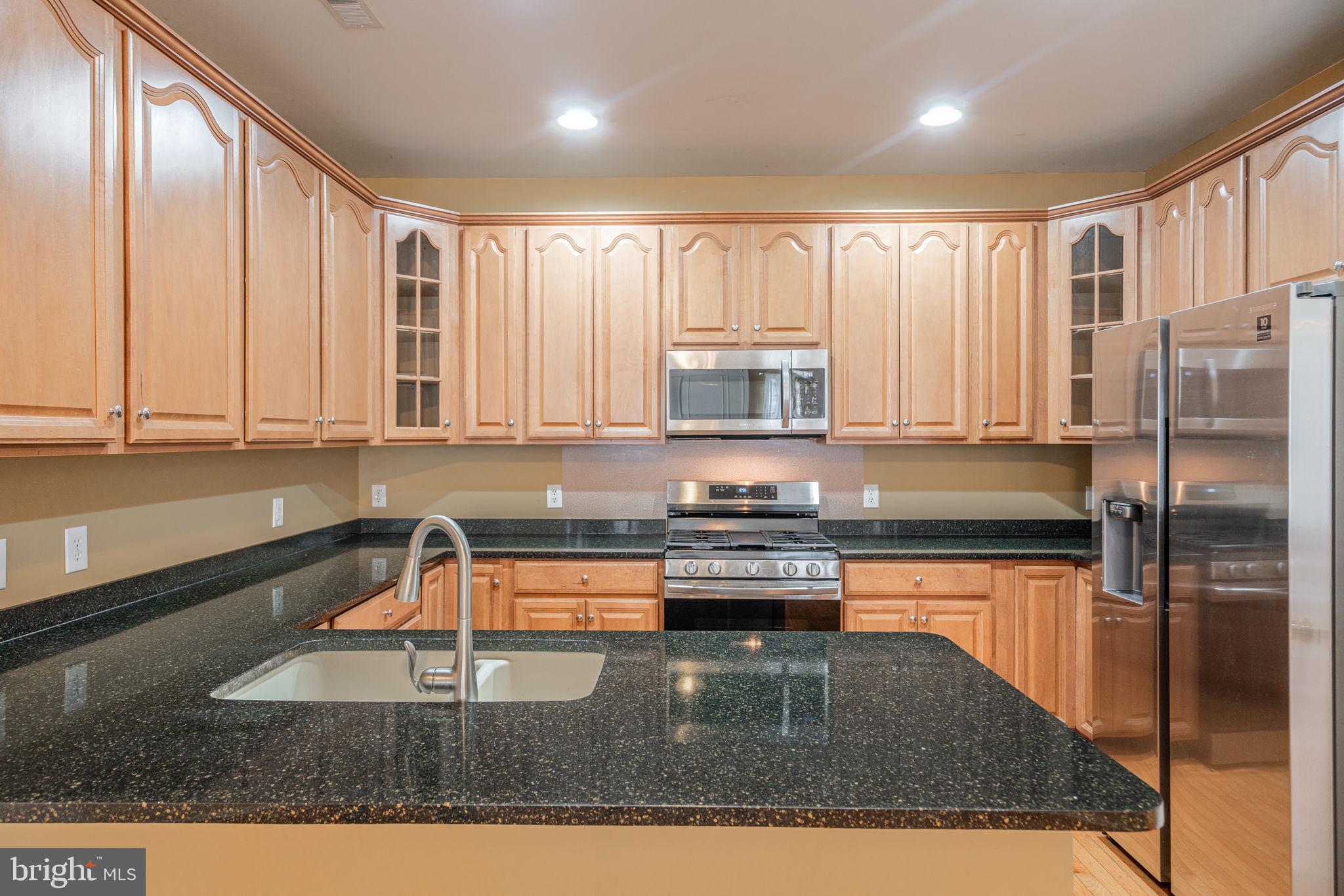 WINDSOR RIDGE - Residential