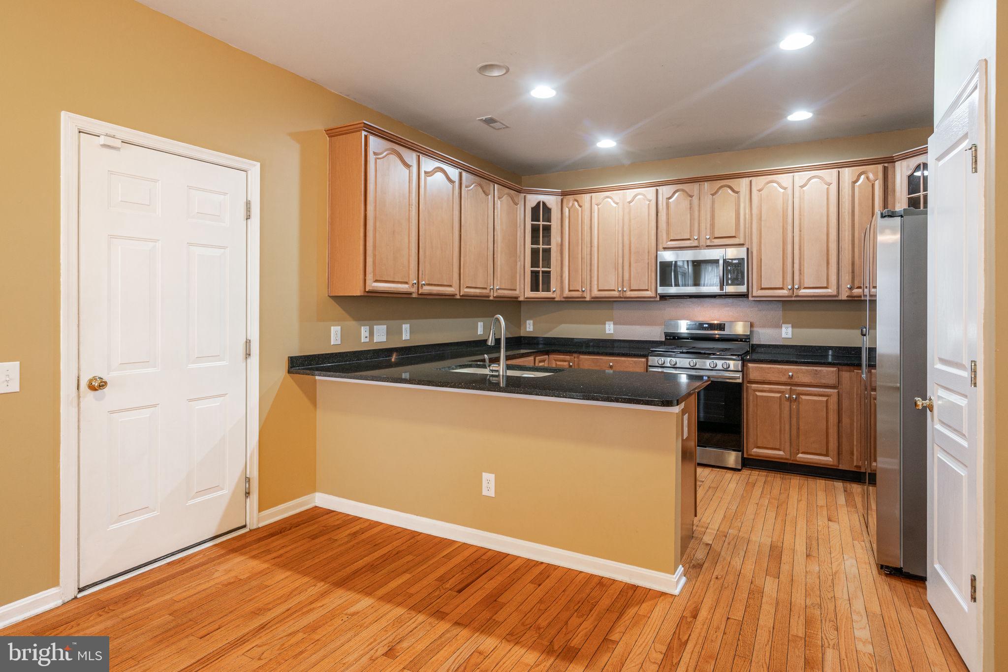 WINDSOR RIDGE - Residential