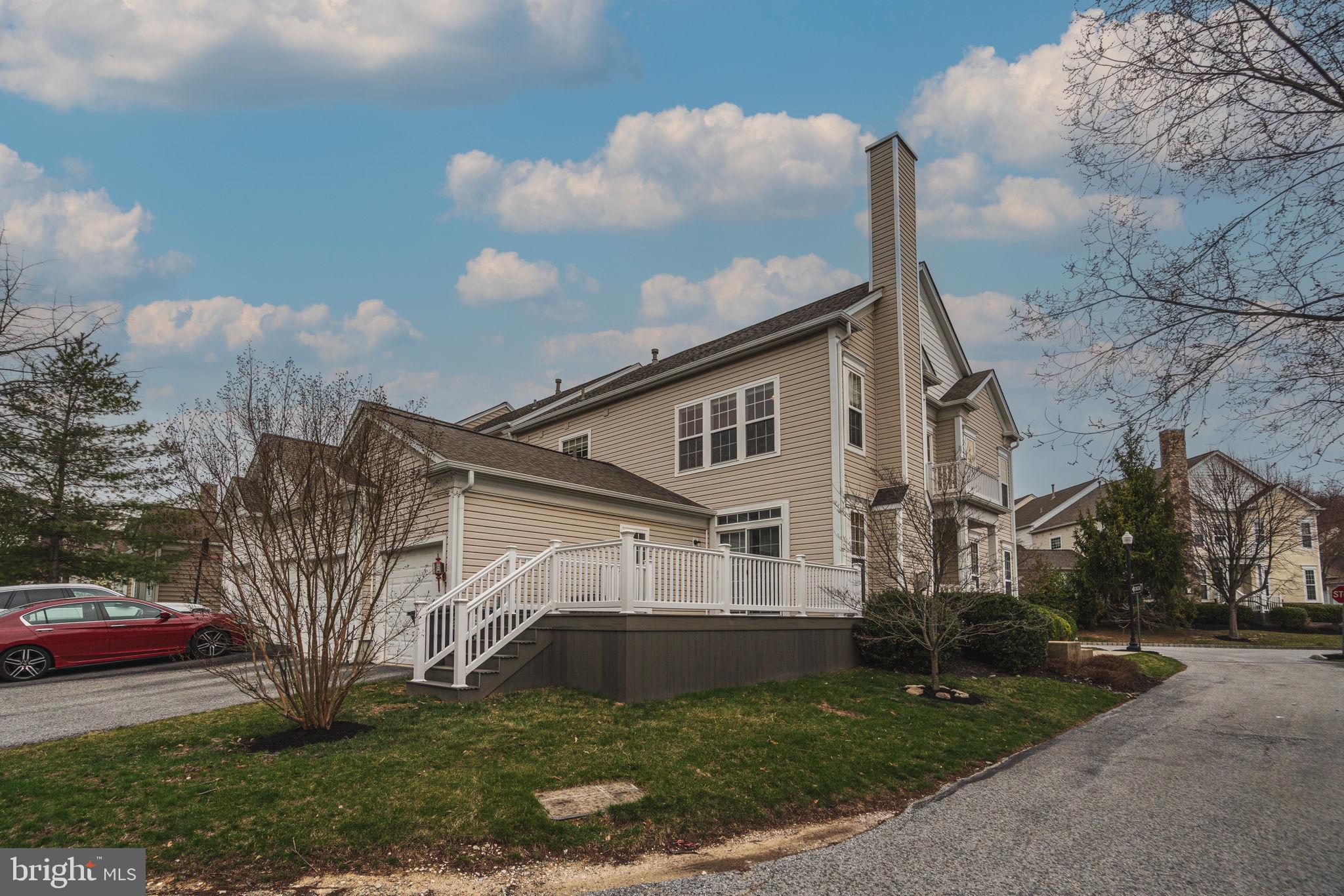 WINDSOR RIDGE - Residential