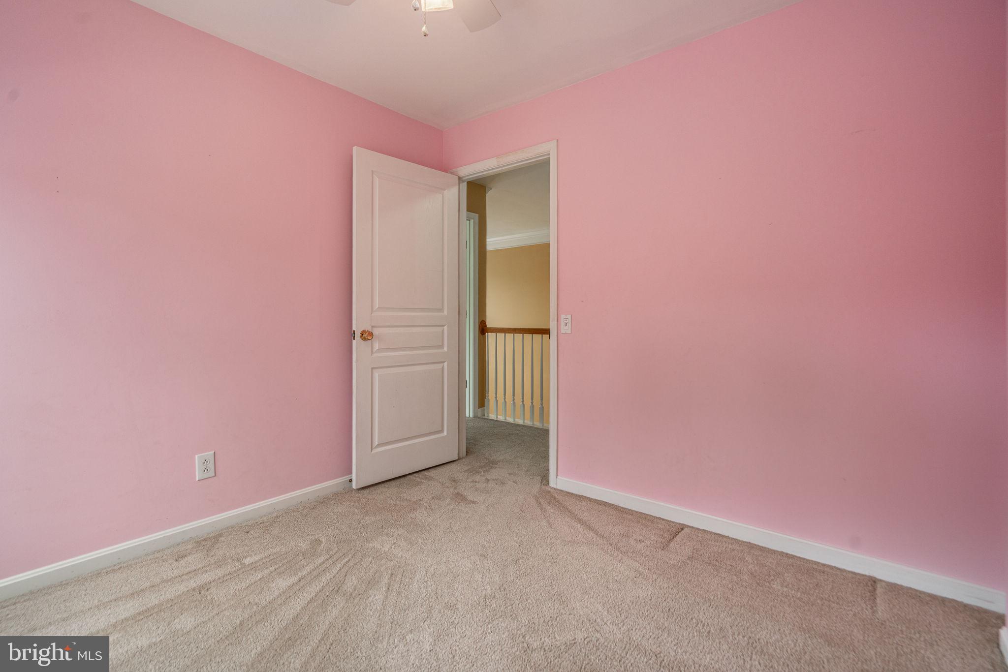 WINDSOR RIDGE - Residential