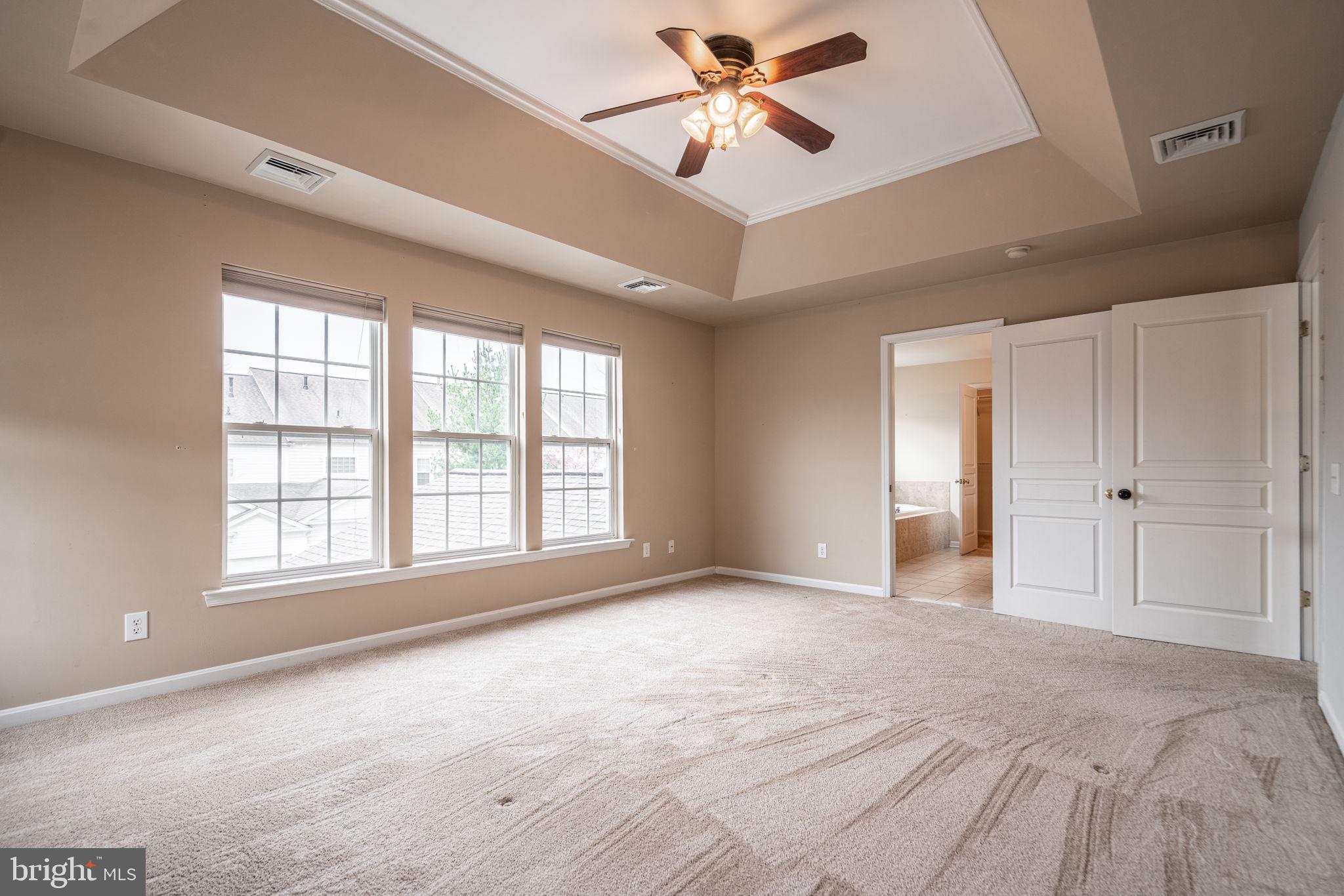 WINDSOR RIDGE - Residential