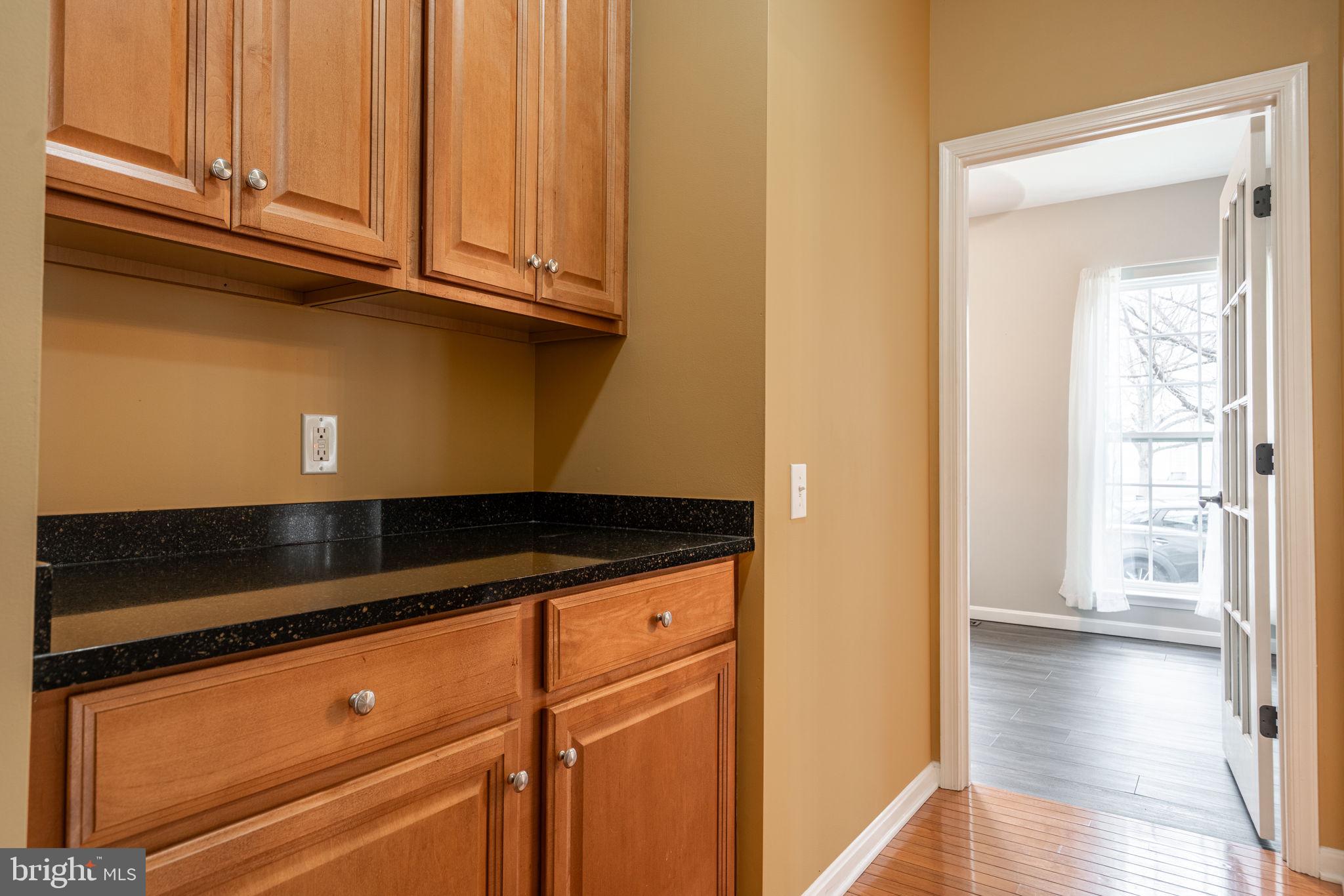 WINDSOR RIDGE - Residential