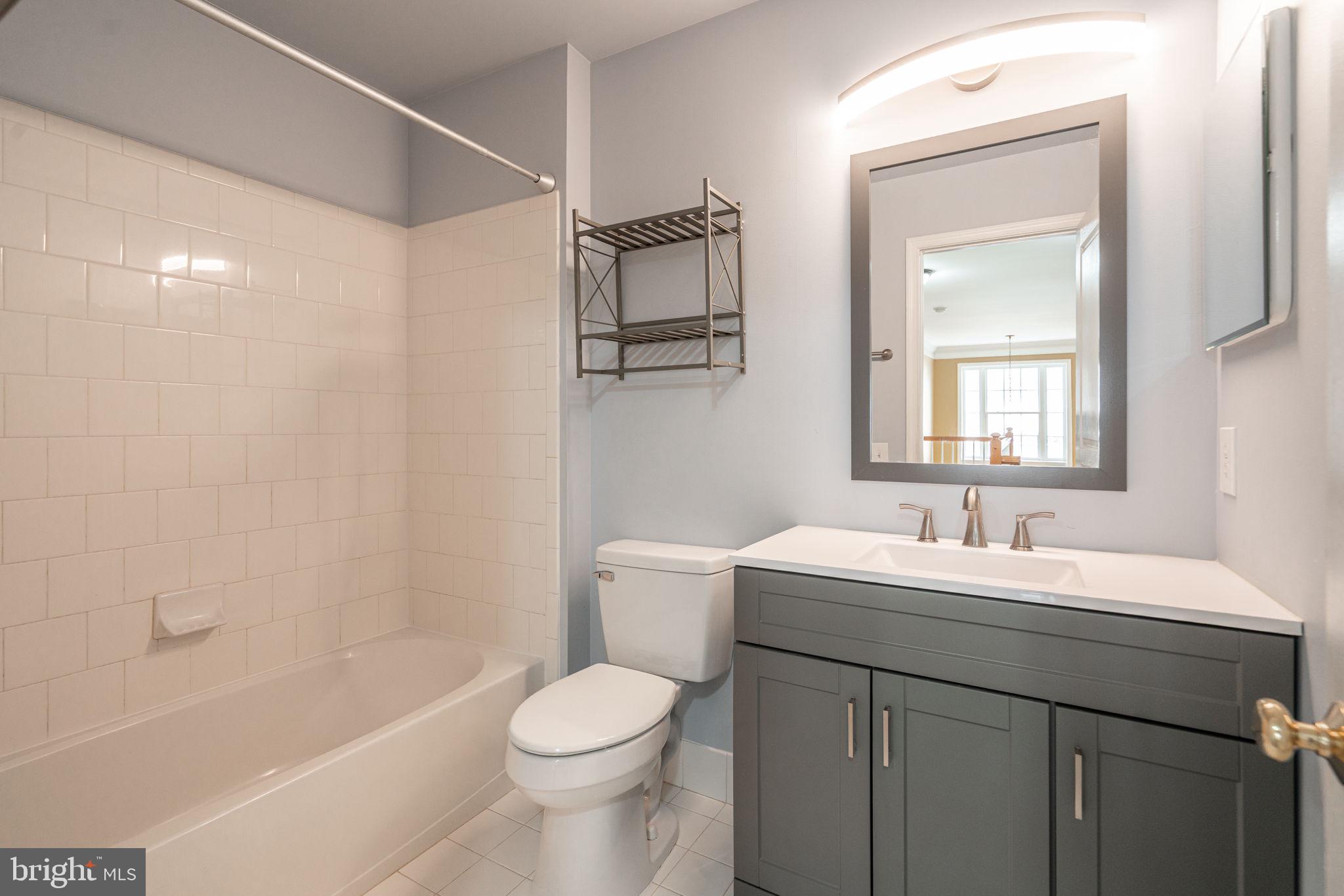 WINDSOR RIDGE - Residential