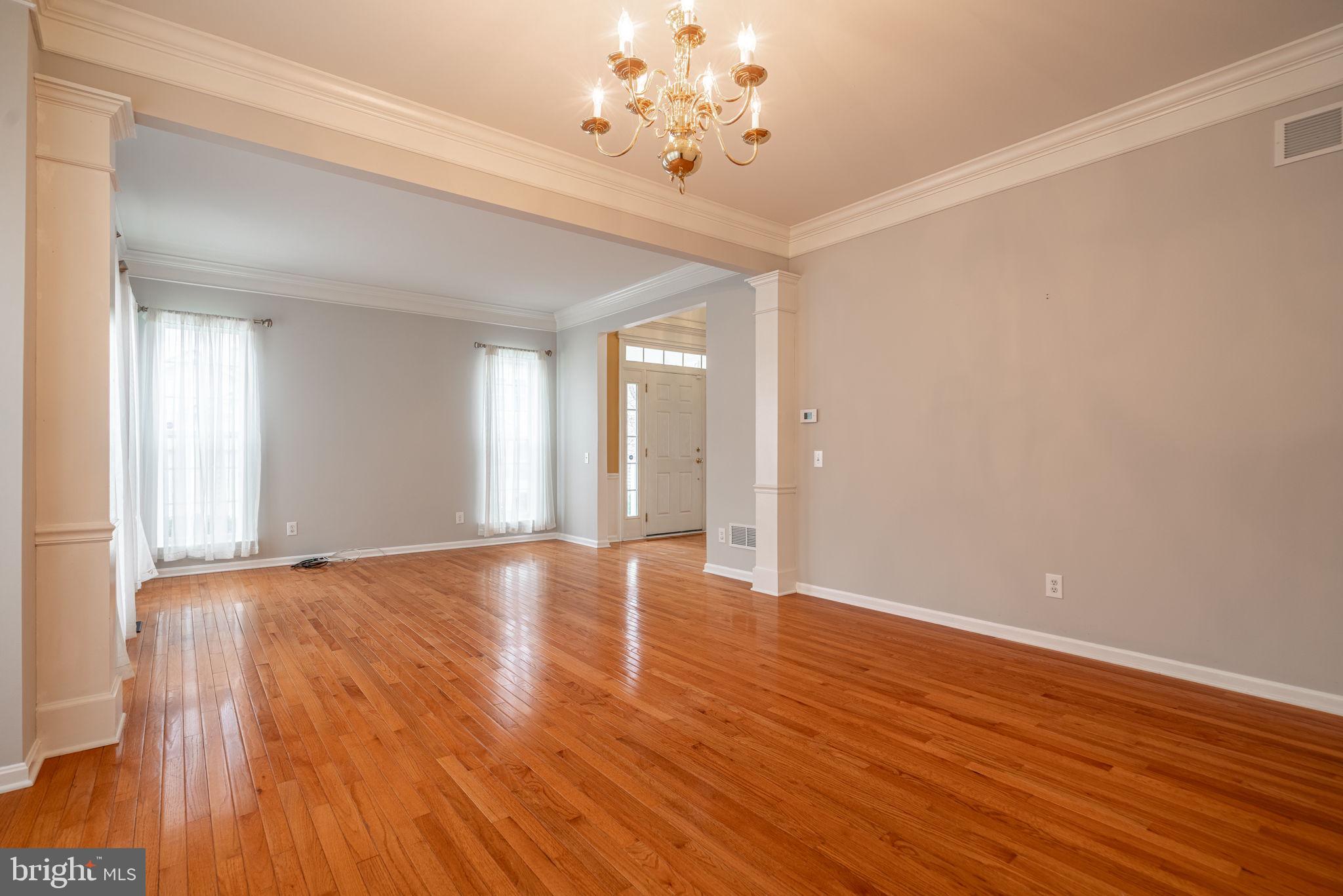 WINDSOR RIDGE - Residential