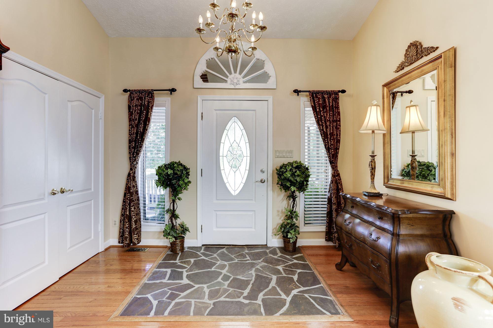 MOUNT EAGLE FARM - Residential