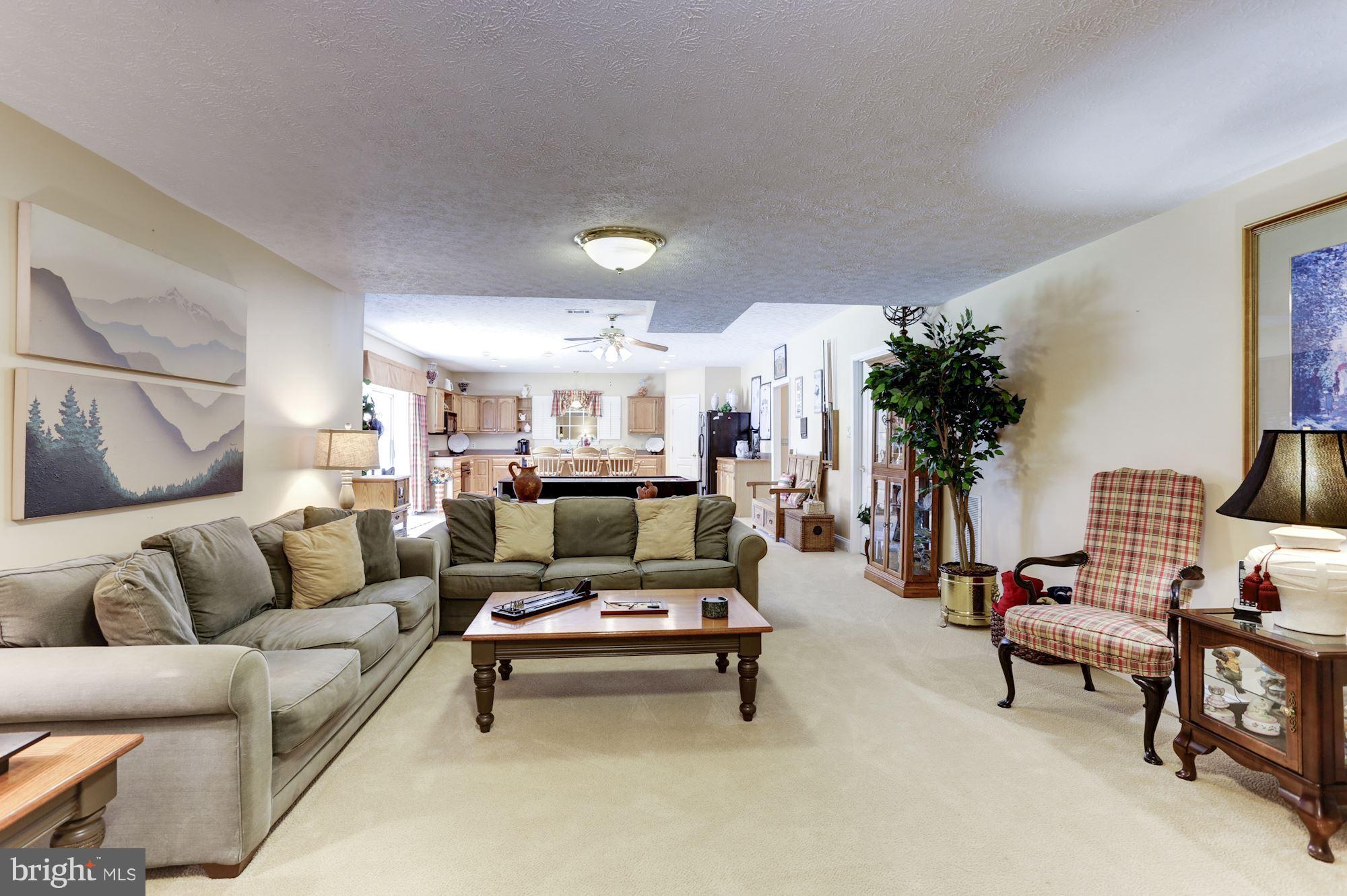 MOUNT EAGLE FARM - Residential