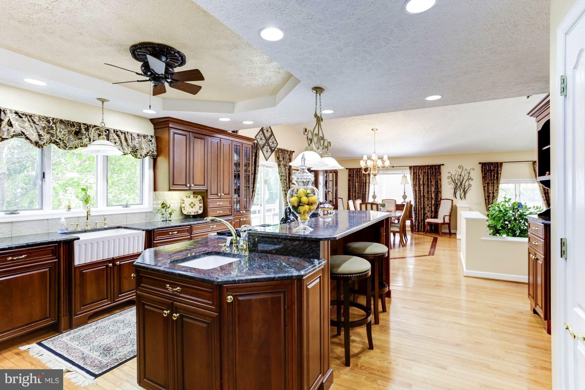 MOUNT EAGLE FARM - Residential