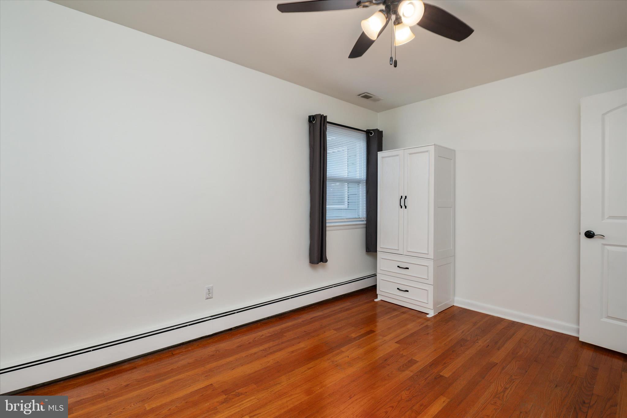 DORCHESTER - Residential