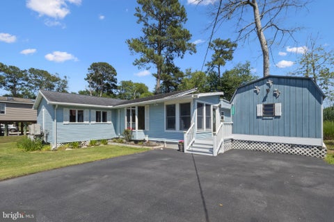 Mobile Home For Sale - 30854 Hidden Lane<br/> OCEAN VIEW, DE 19970