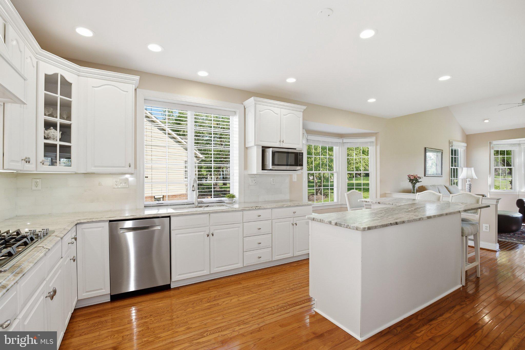 BELMONT COUNTRY CLUB - Residential