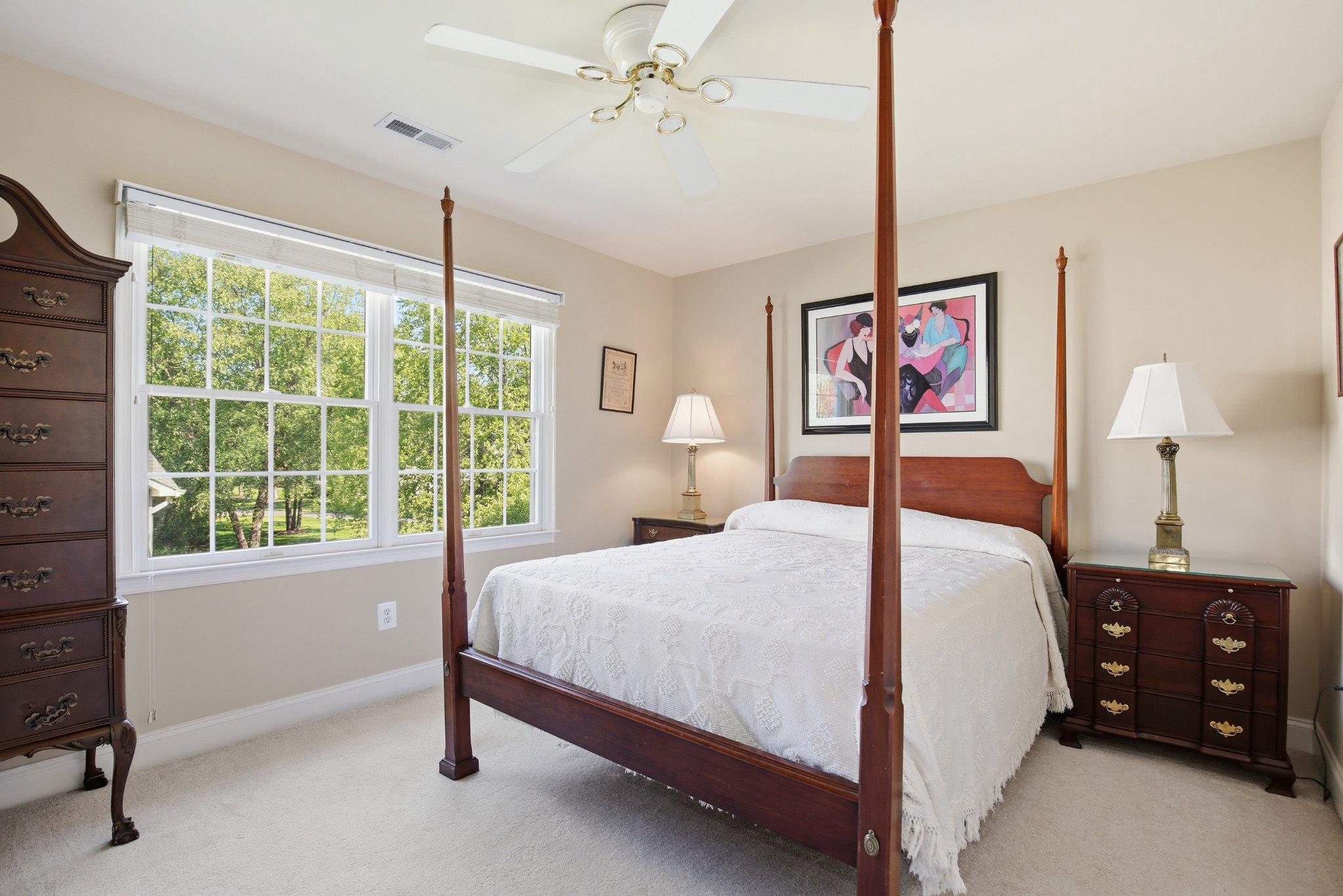 BELMONT COUNTRY CLUB - Residential
