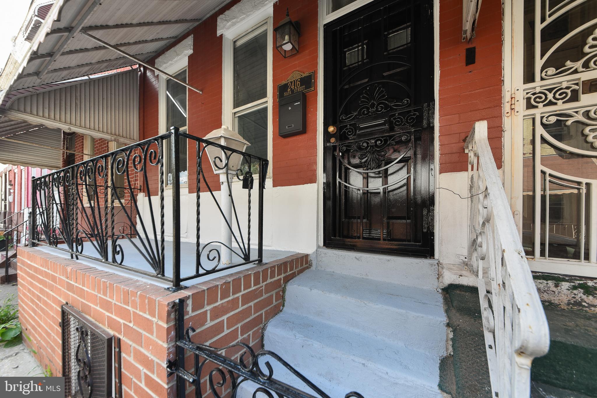 2416 N NAPA STREET