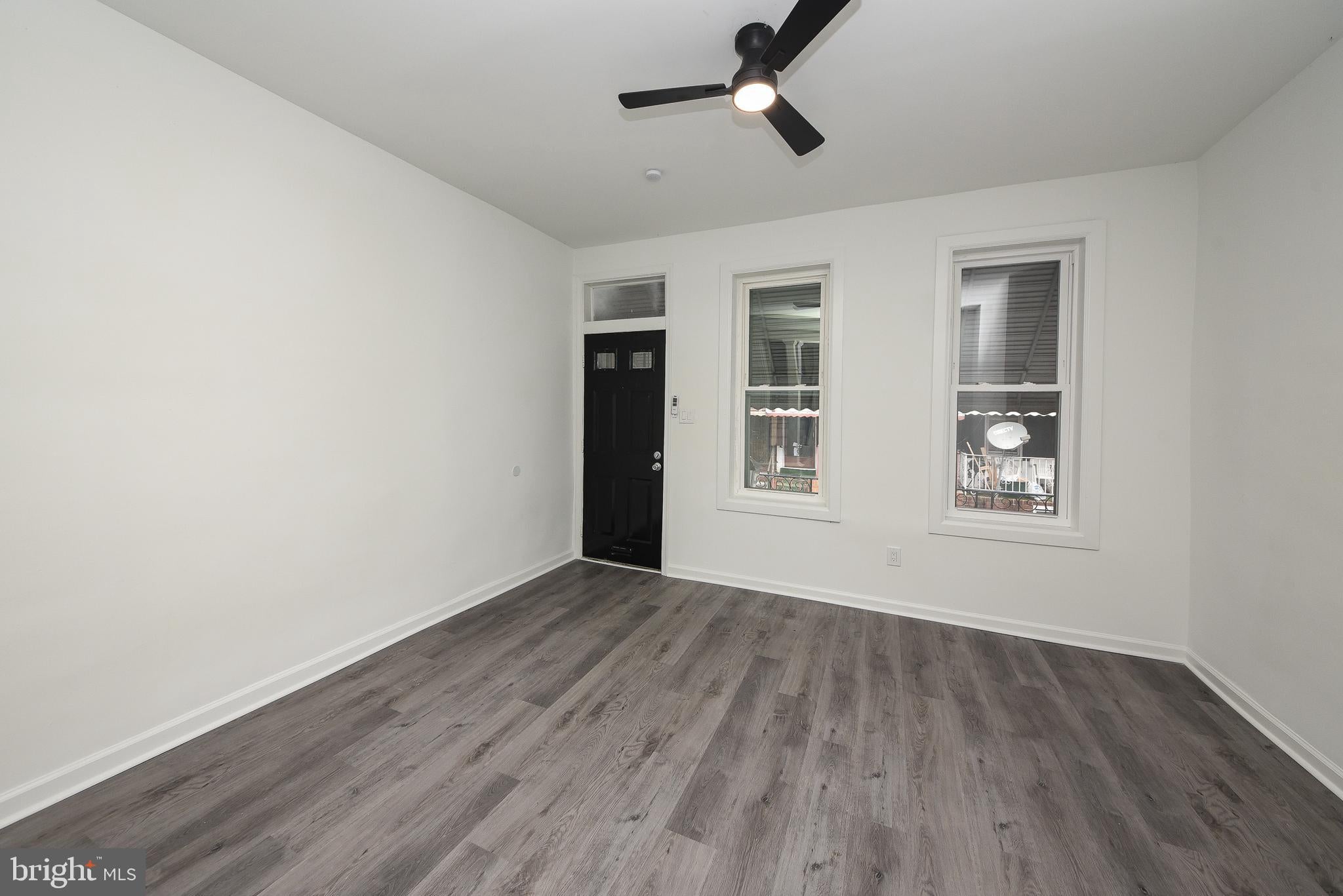 2416 N NAPA STREET