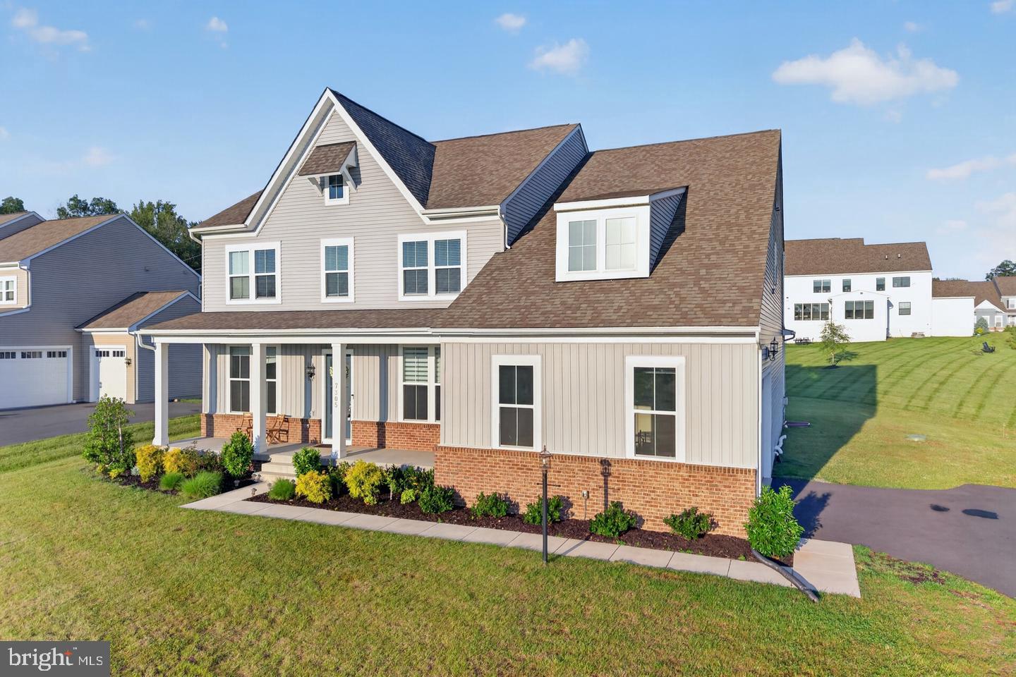 7305 SUGAR MAGNOLIA LOOP