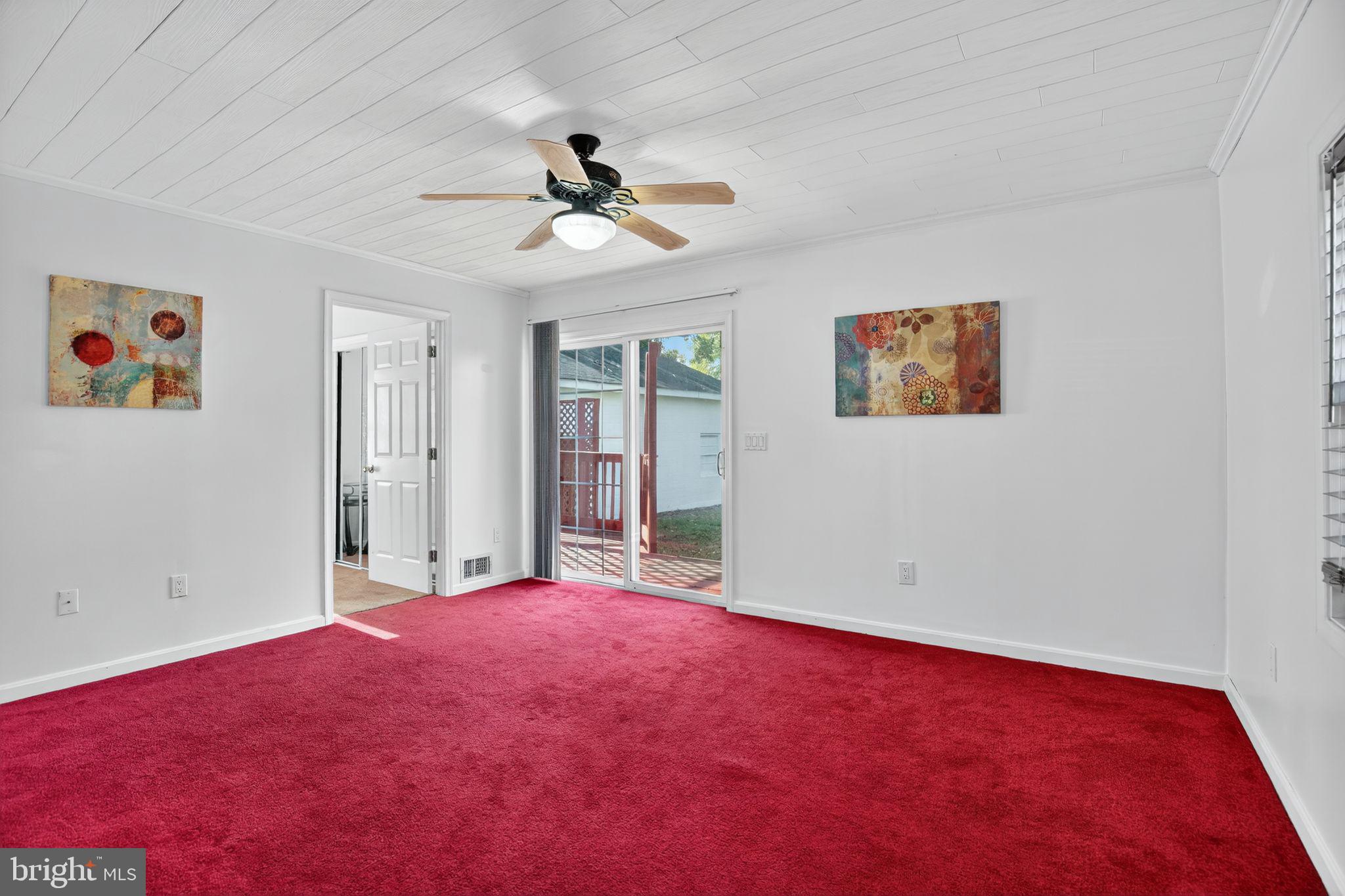 ALLENWOOD ACRES - Residential Lease