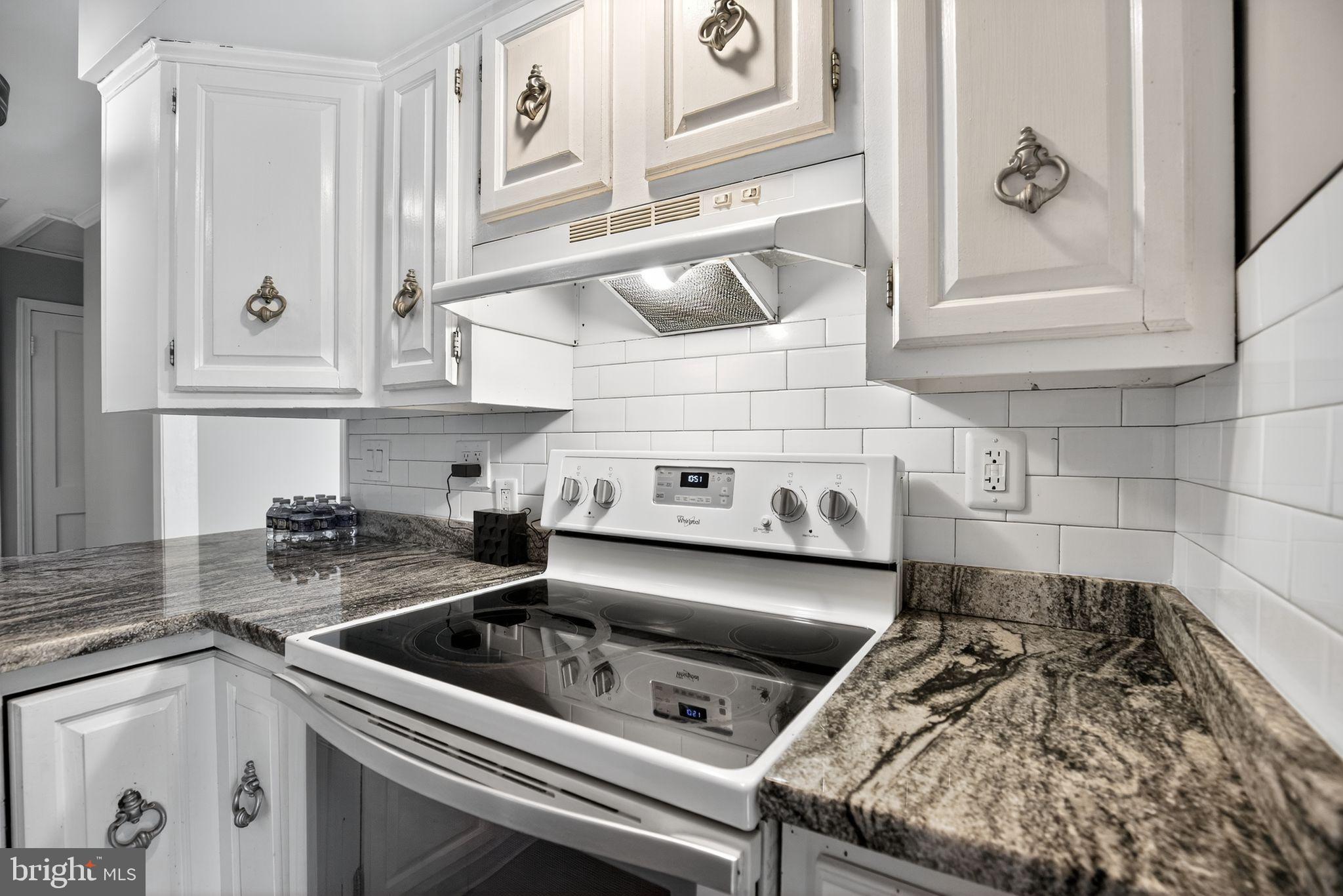 ALLENWOOD ACRES - Residential Lease