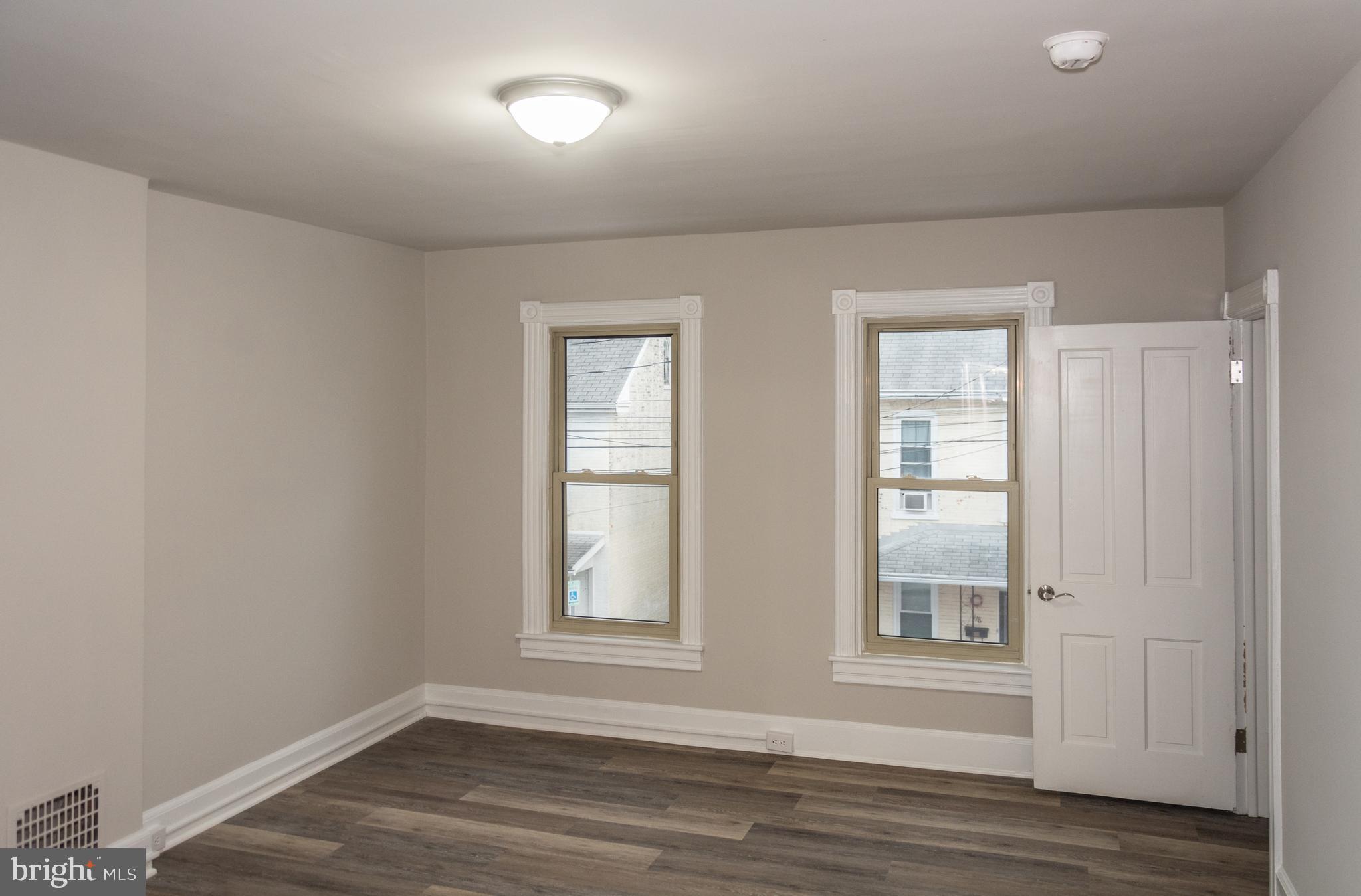 WAYNESBORO - Residential