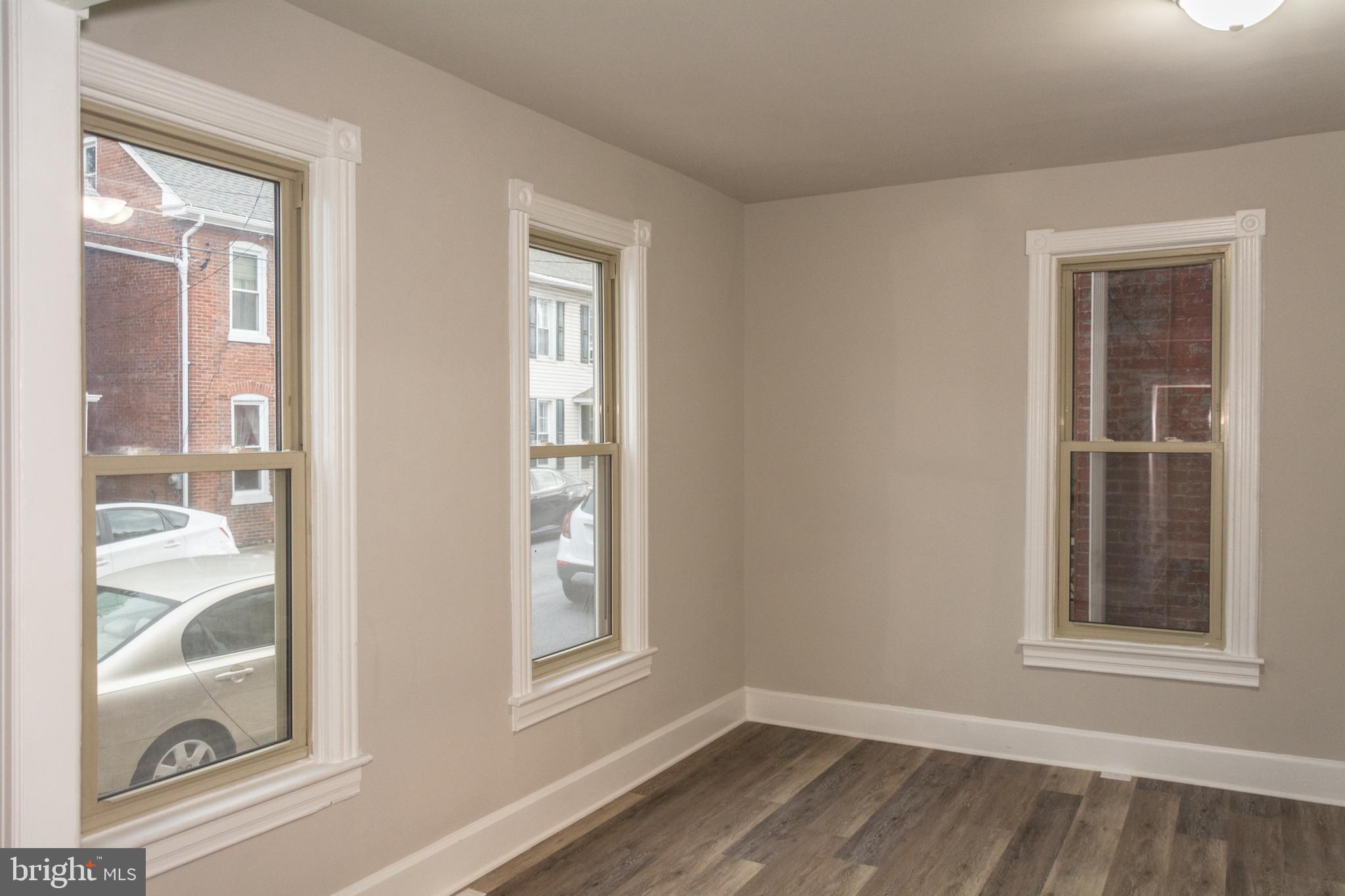 WAYNESBORO - Residential