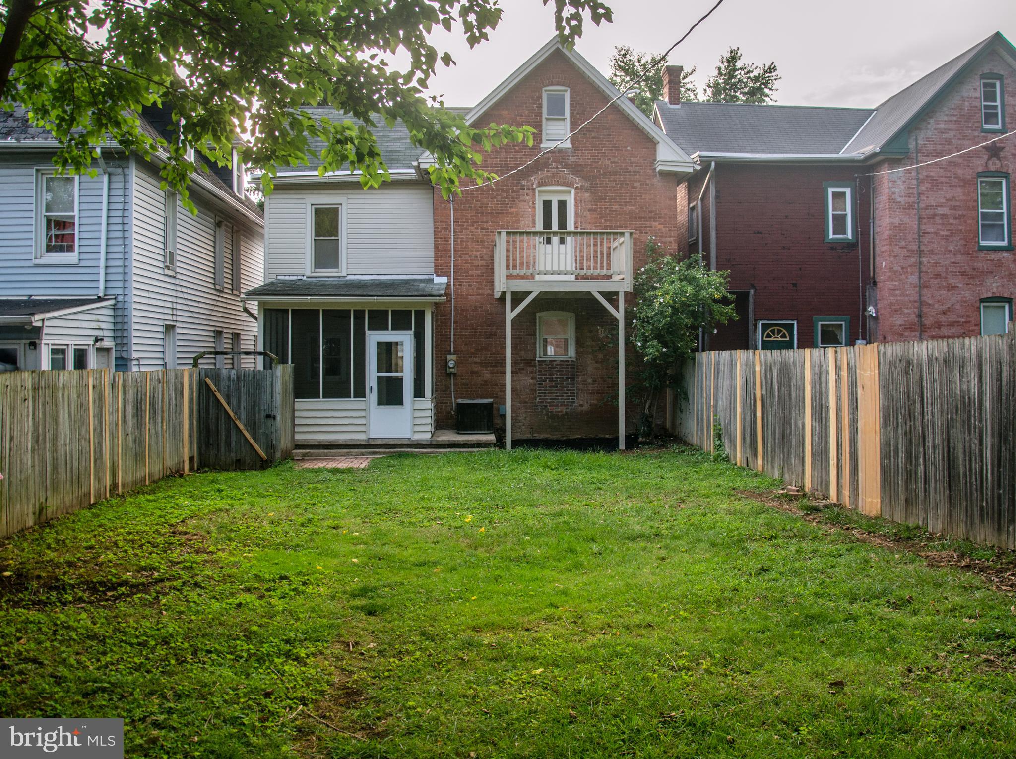 WAYNESBORO - Residential