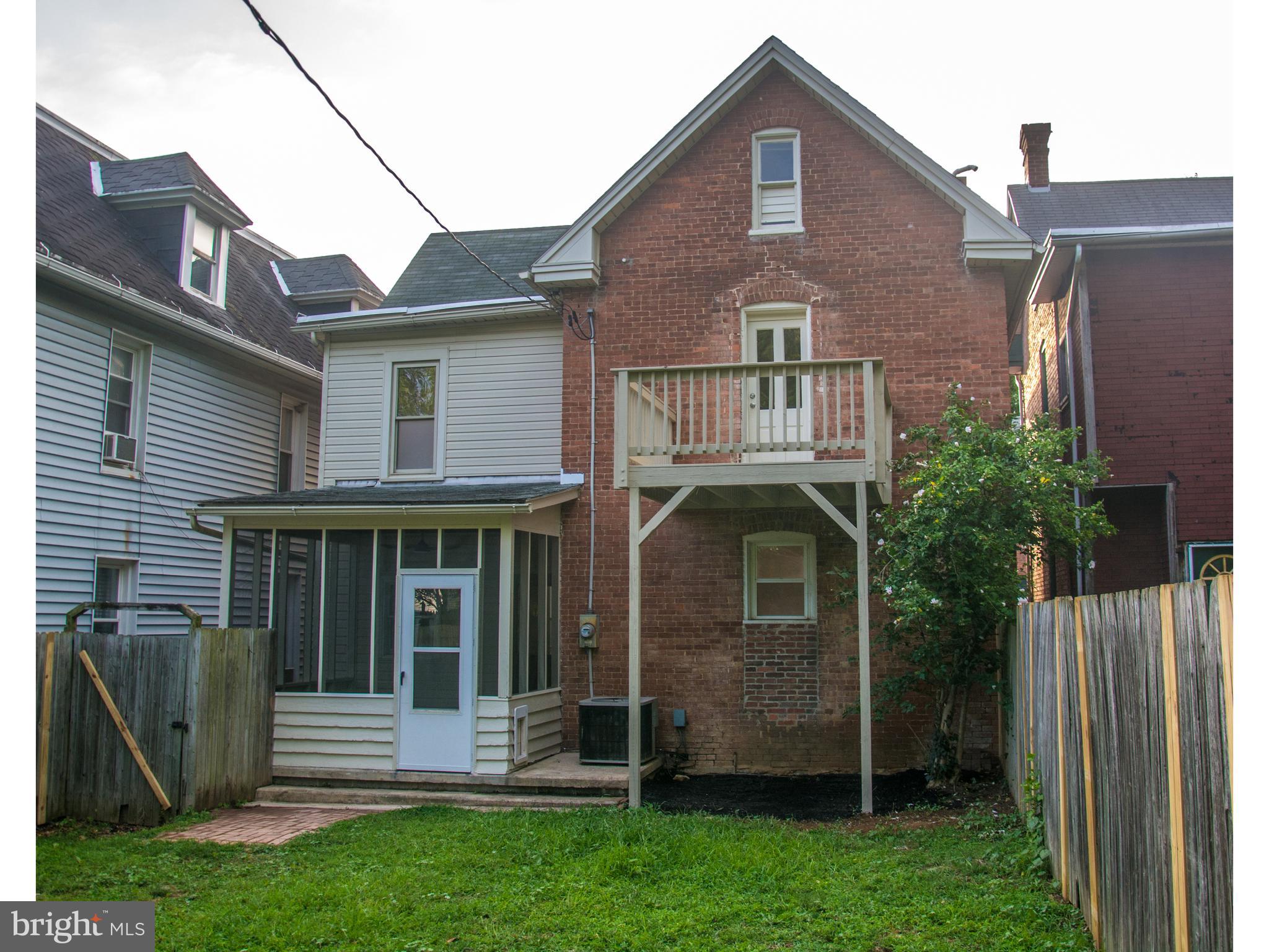 WAYNESBORO - Residential